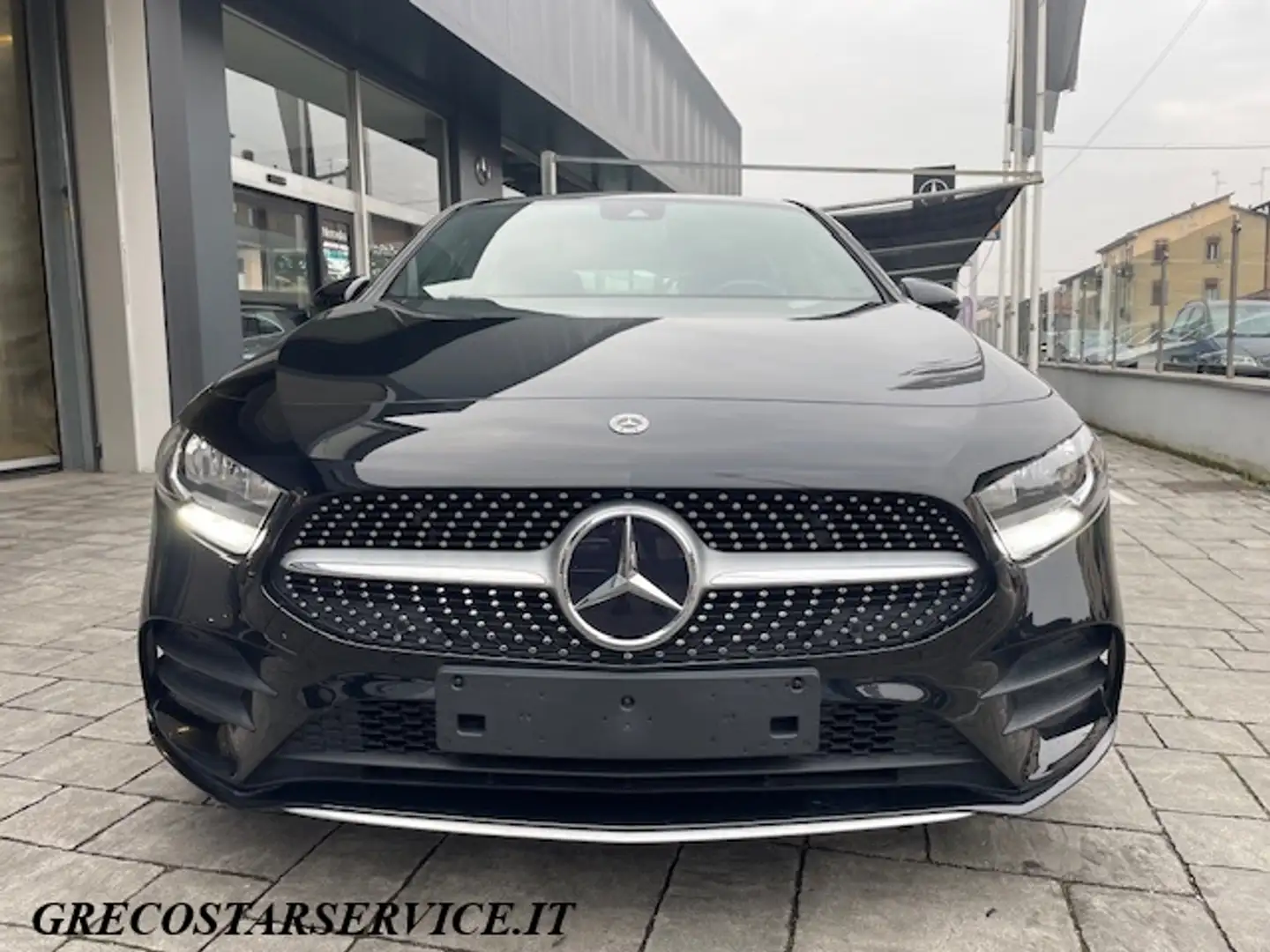 Mercedes-Benz A 180 Premium PACCHETTO CAR-PLAY Noir - 2