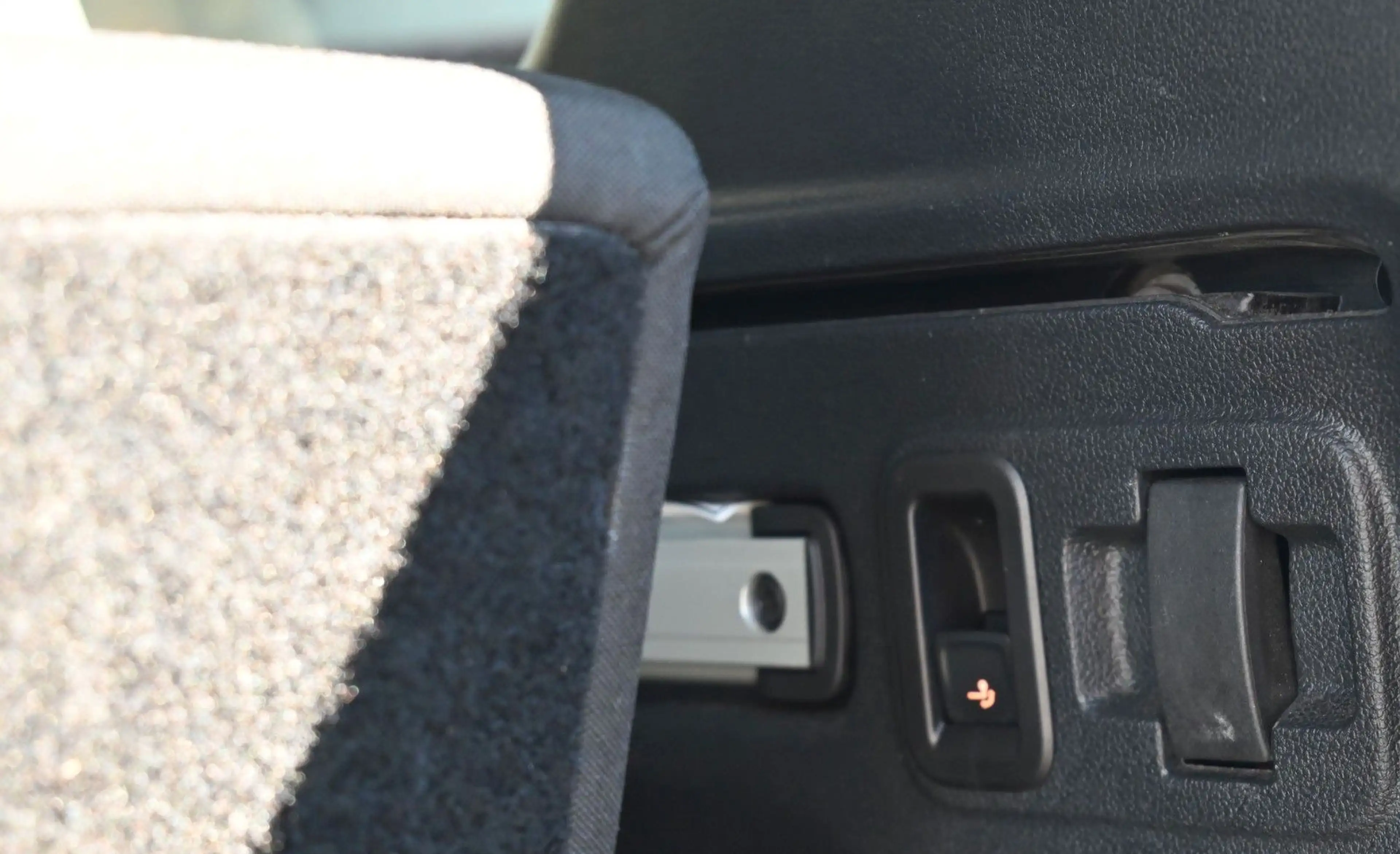 Volkswagen Touran Comfortline/7Sitze/AHK/ACC/Virtual/Kamera — photo 10