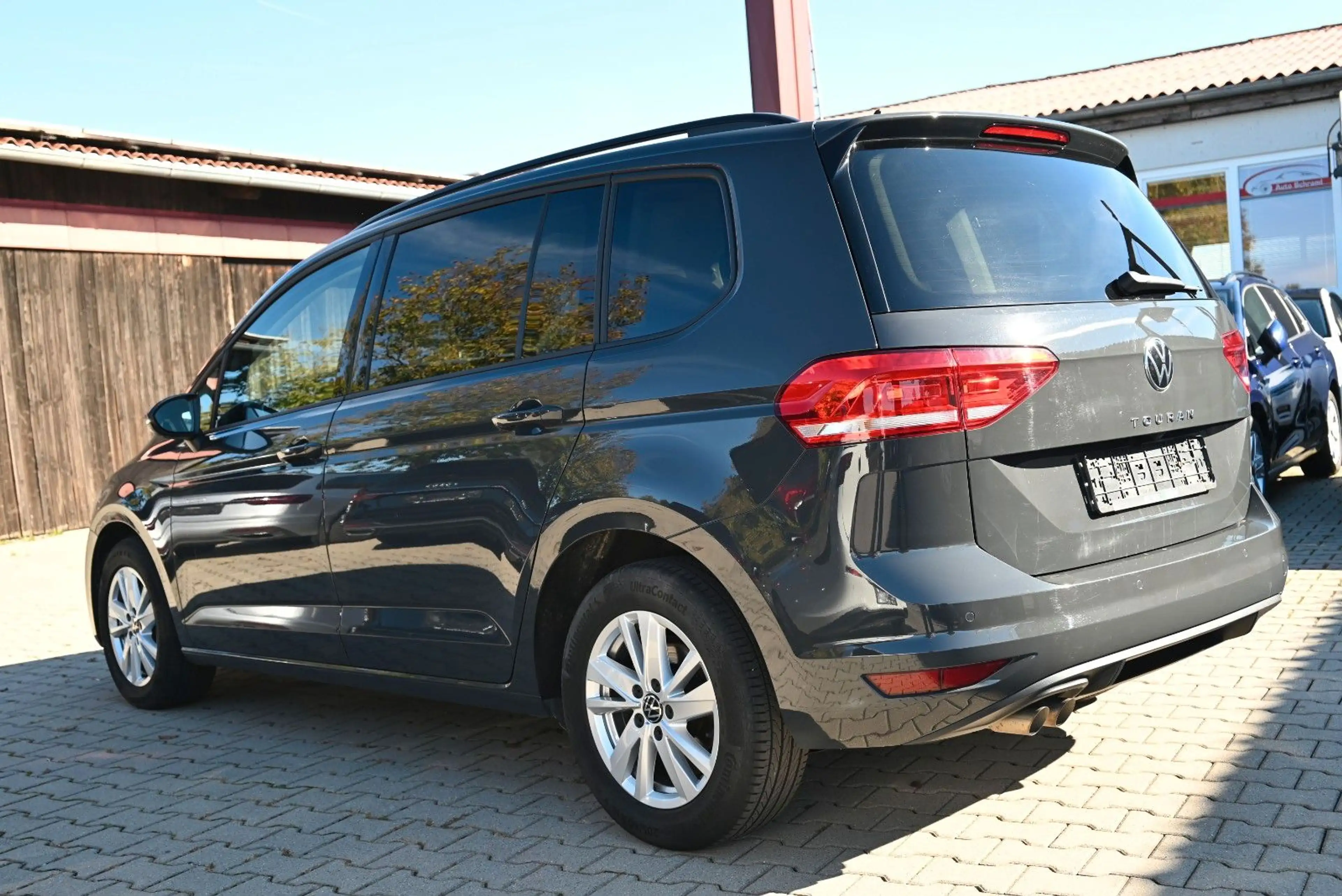 Volkswagen Touran Comfortline/7Sitze/AHK/ACC/Virtual/Kamera — photo 8