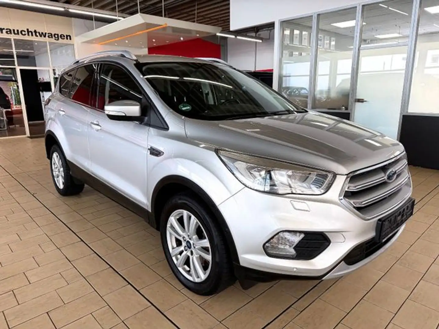 Ford Kuga 2.0 TDCI COOL & CONNECT *AWD+AUTOM+NAVI+17* Zilver - 1