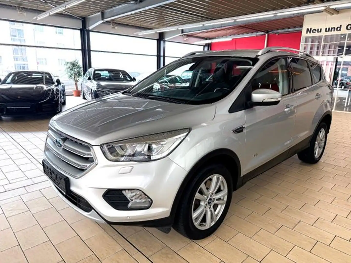 Ford Kuga 2.0 TDCI COOL & CONNECT *AWD+AUTOM+NAVI+17* Zilver - 2