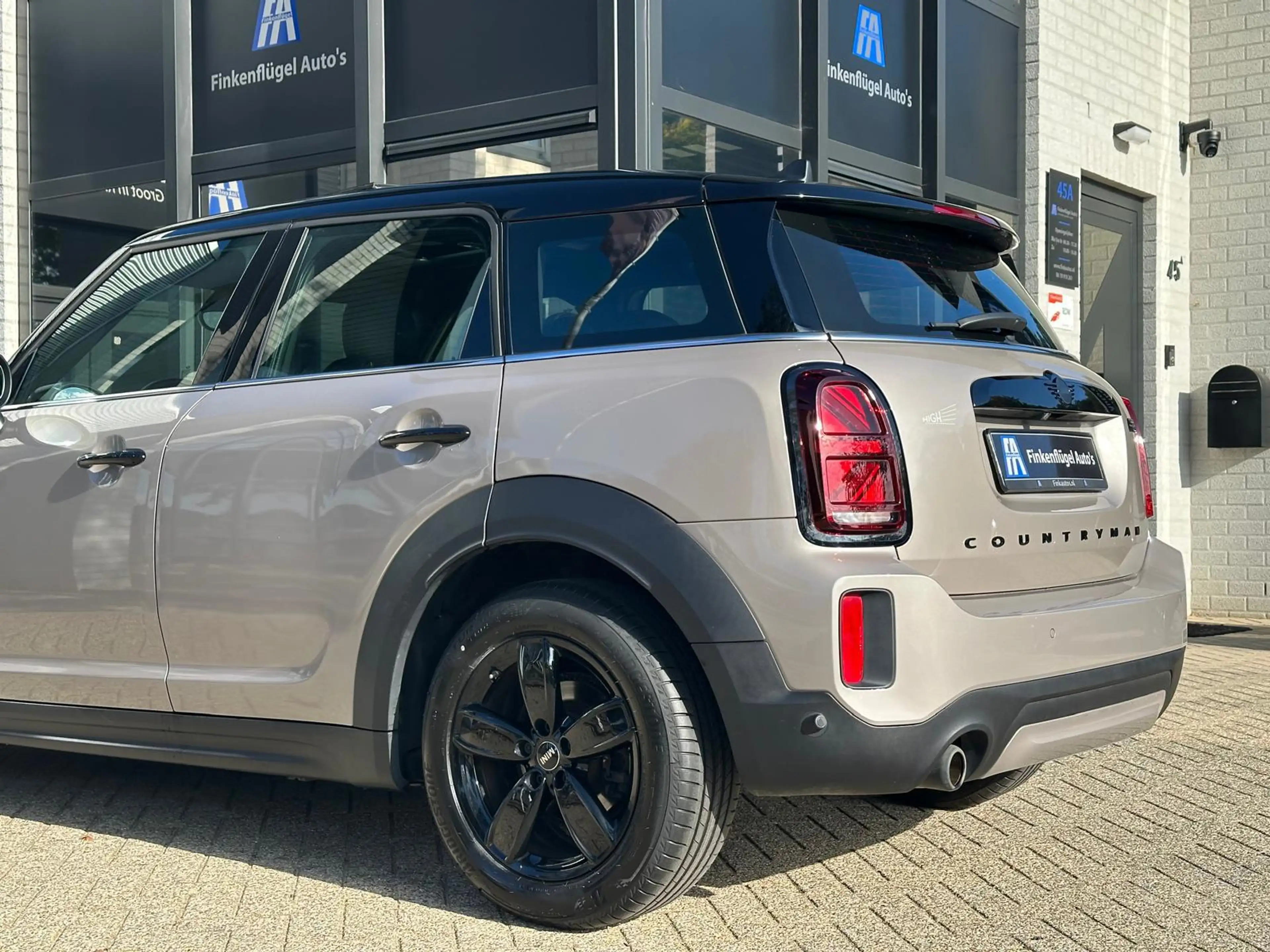 MINI Cooper Countryman 1.5 Black-Pack |Pano |Camera |Leder |Carplay |Sfee — photo 5