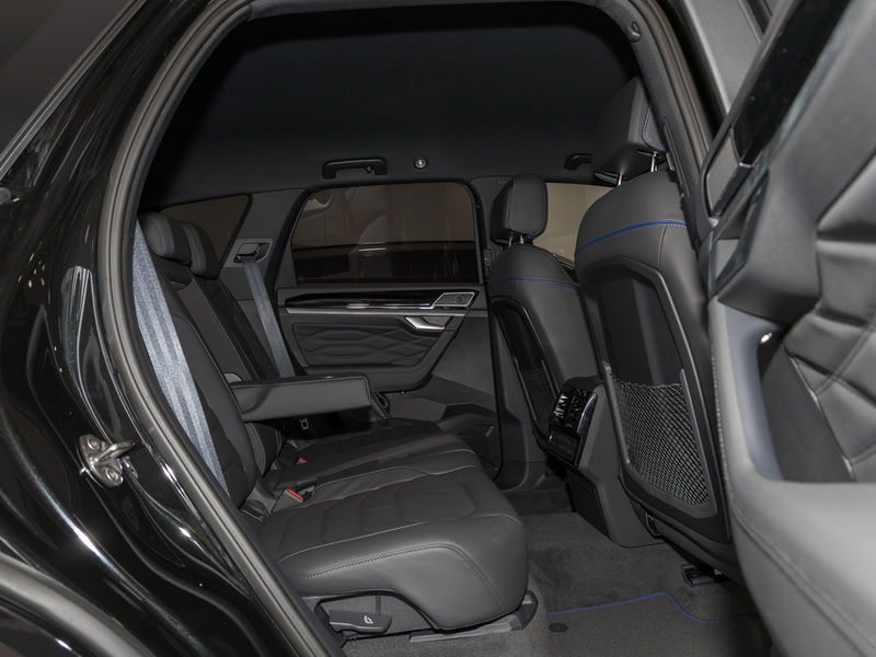 Volkswagen Touareg R 3,0 TSI R eHybrid 0,5% Dienstw. LUFTF. AHK DY... — photo 7