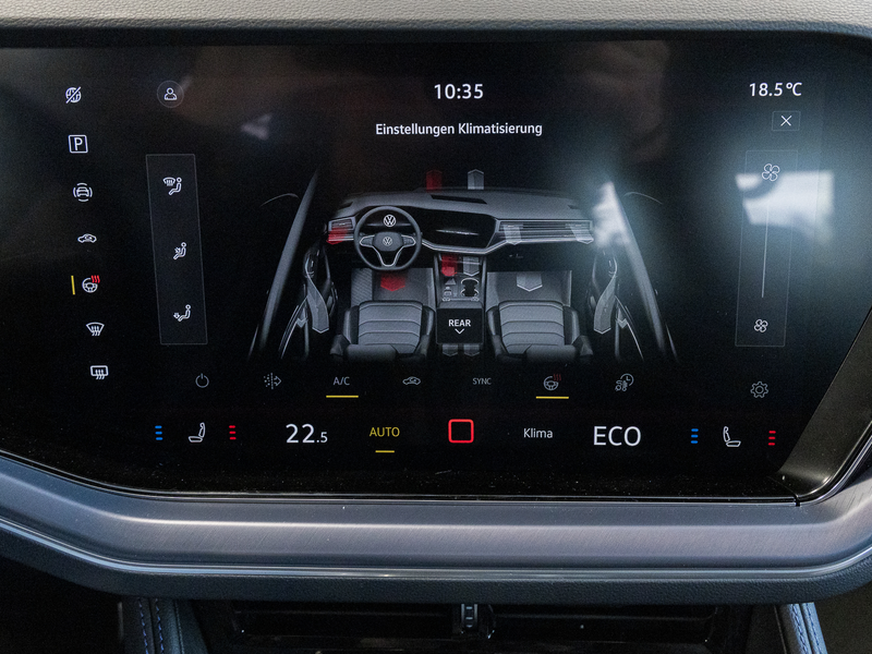 Volkswagen Touareg R 3,0 TSI R eHybrid 0,5% Dienstw. LUFTF. AHK DY... — photo 13