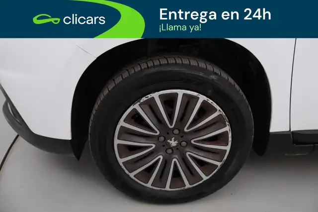 Peugeot 2008 view 11