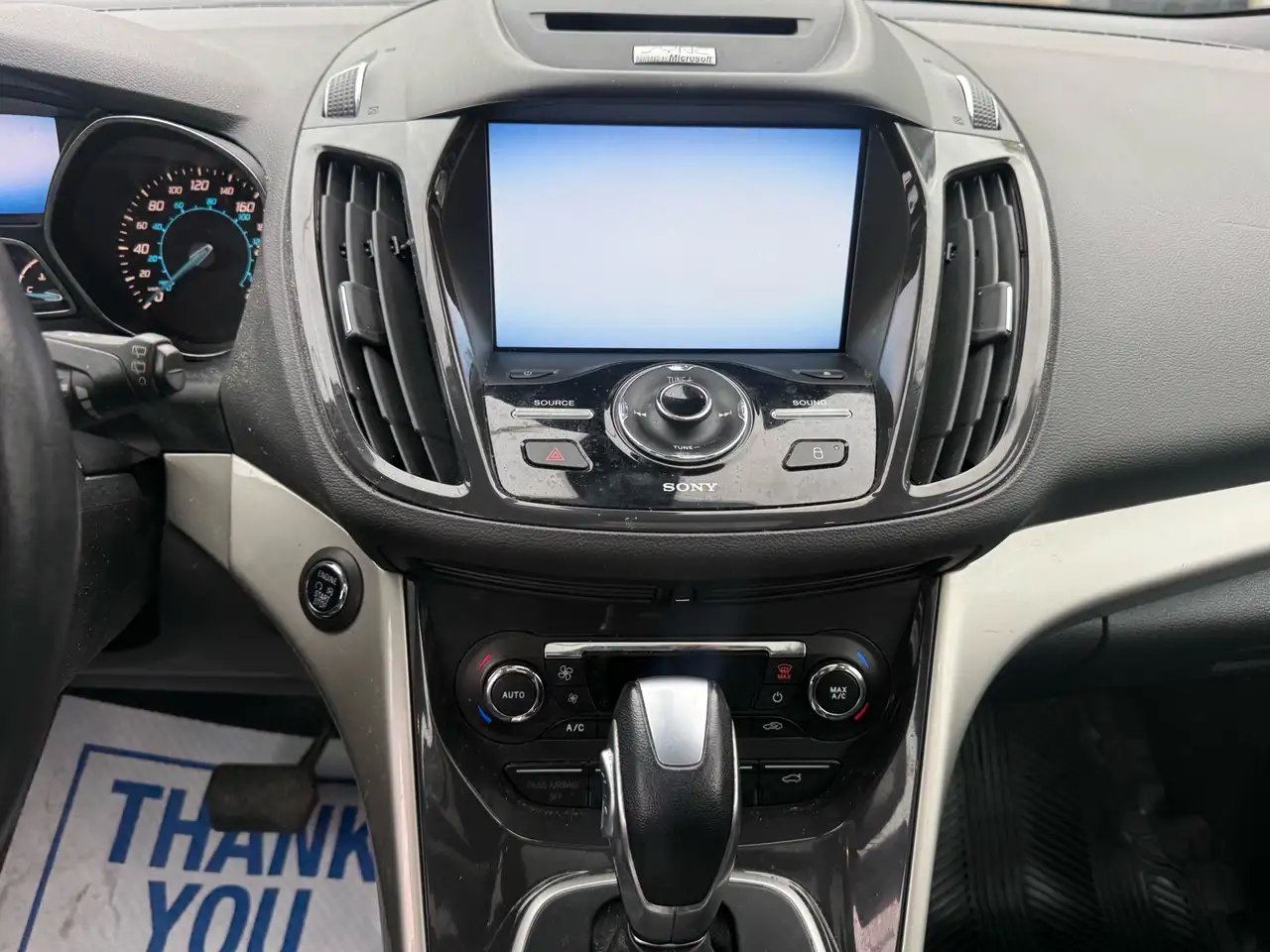 Ford Escape снимка Ford Escape