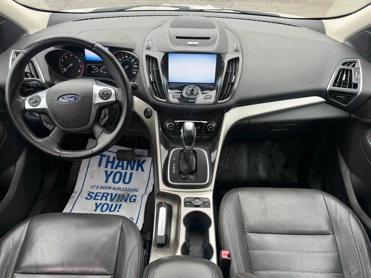 Ford Escape снимка Ford Escape