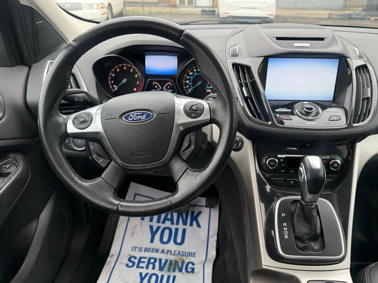 Ford Escape снимка Ford Escape