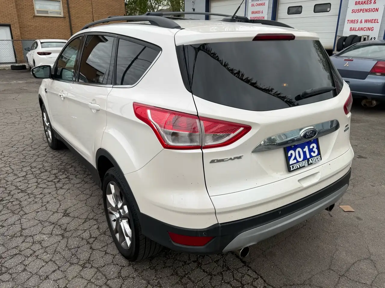 Ford Escape снимка Ford Escape