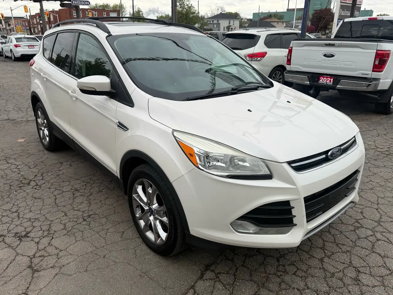 Ford Escape снимка Ford Escape