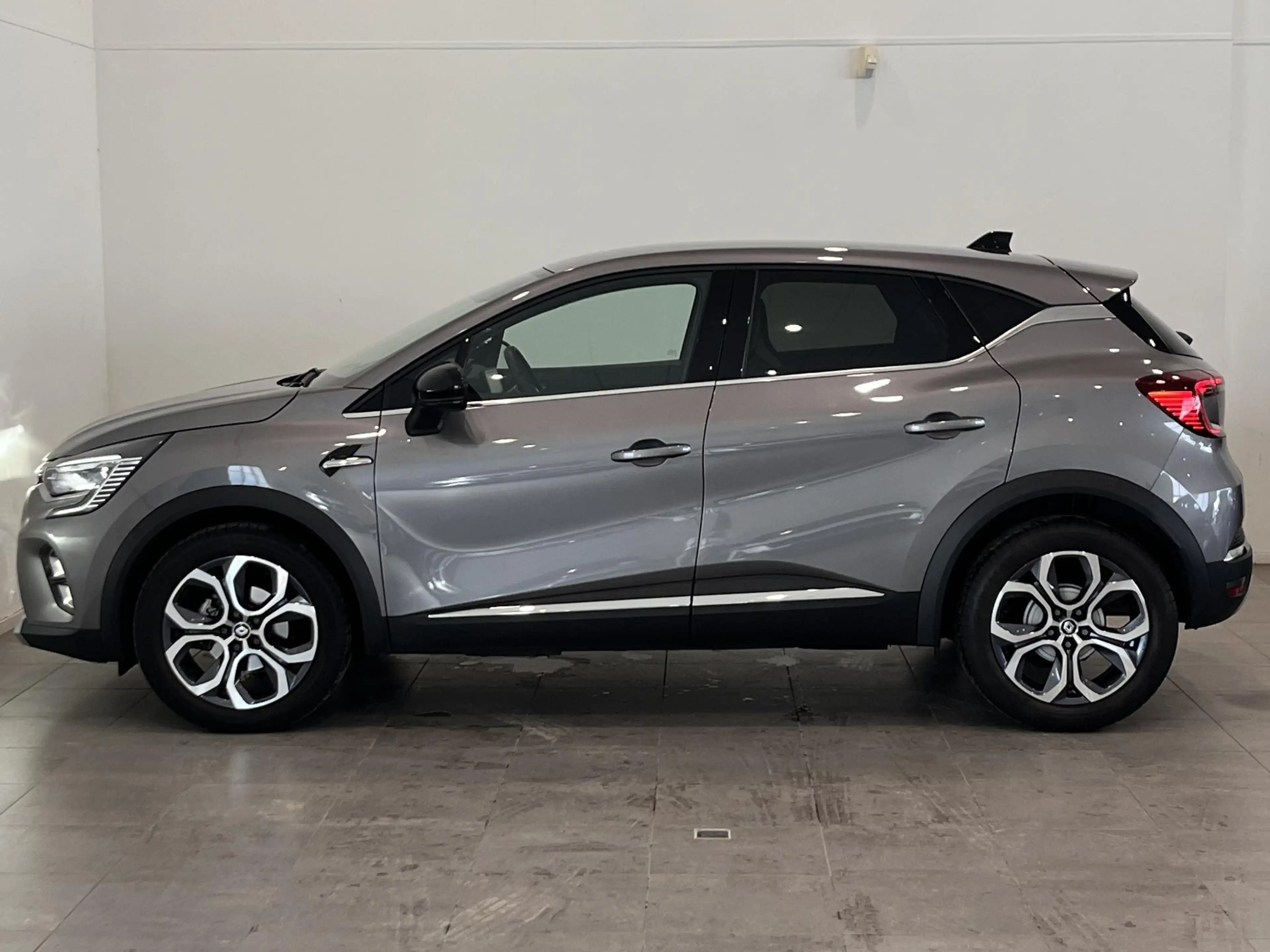 Renault Captur 1.3 TCe 140 Techno | Automaat | Stoel- & Stuurverw — photo 15