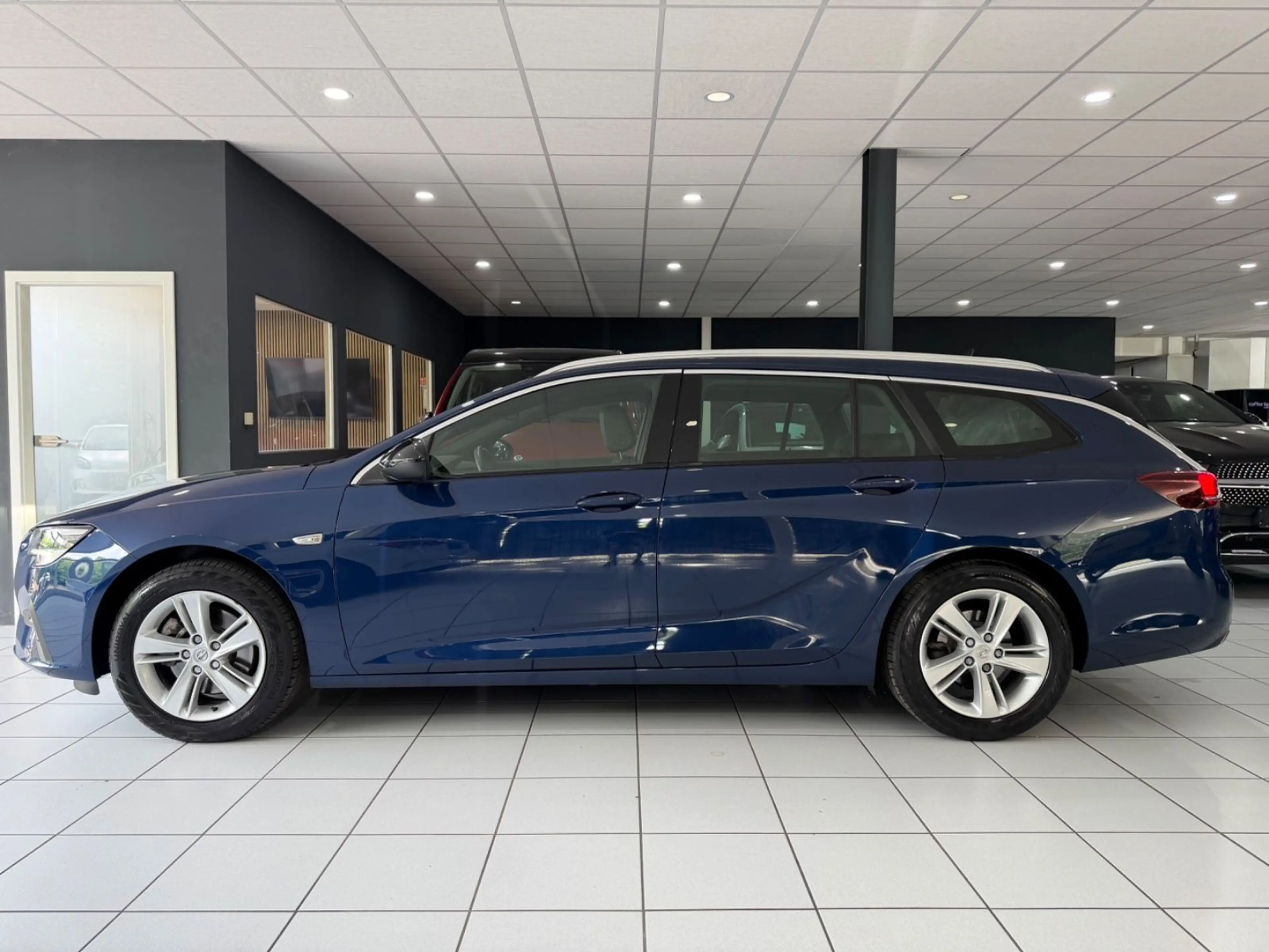 Opel Insignia B Sports Tourer Elegance*AHK*KAMERA*LED — photo 3