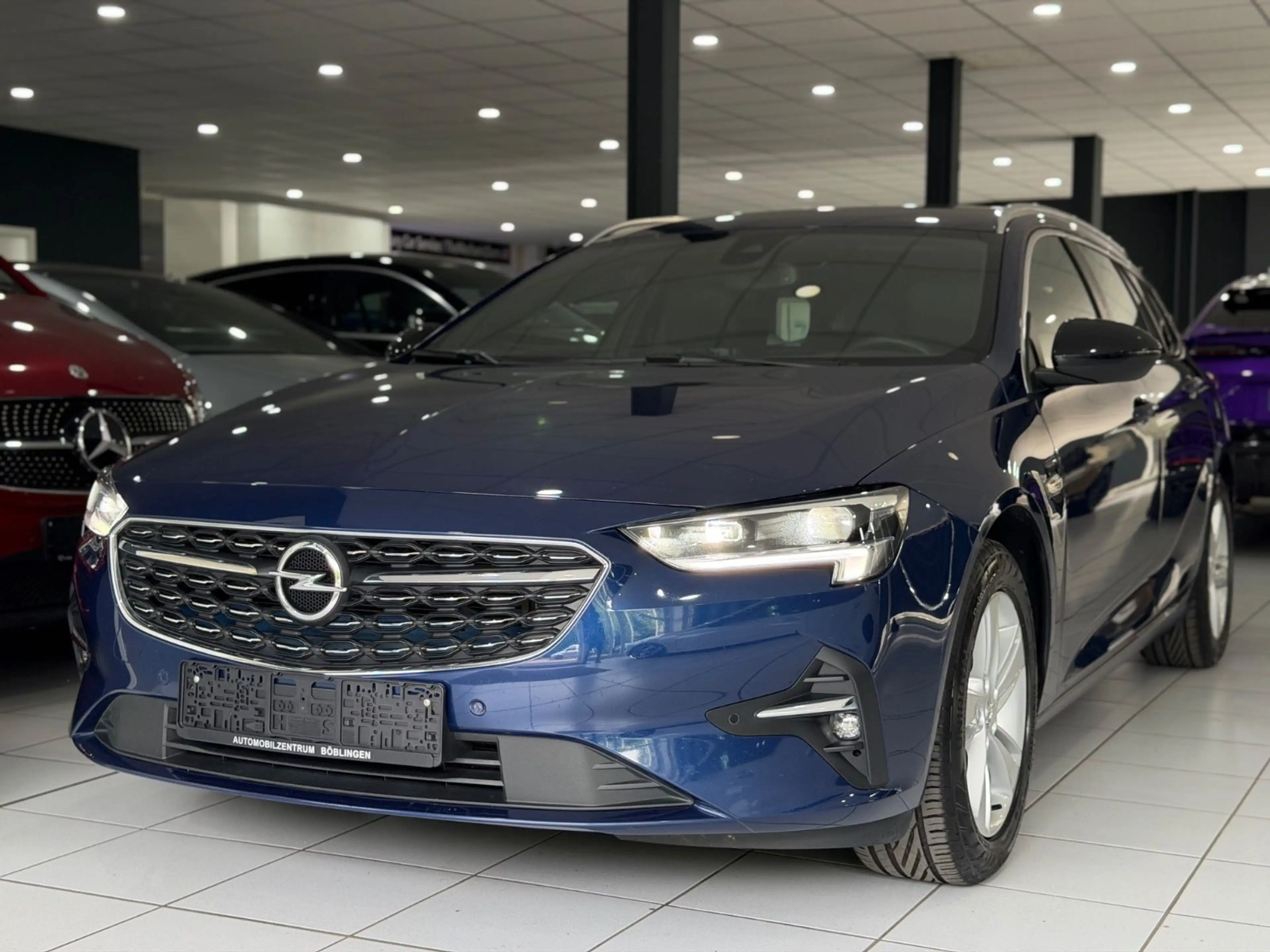 Opel Insignia B Sports Tourer Elegance*AHK*KAMERA*LED — photo 2