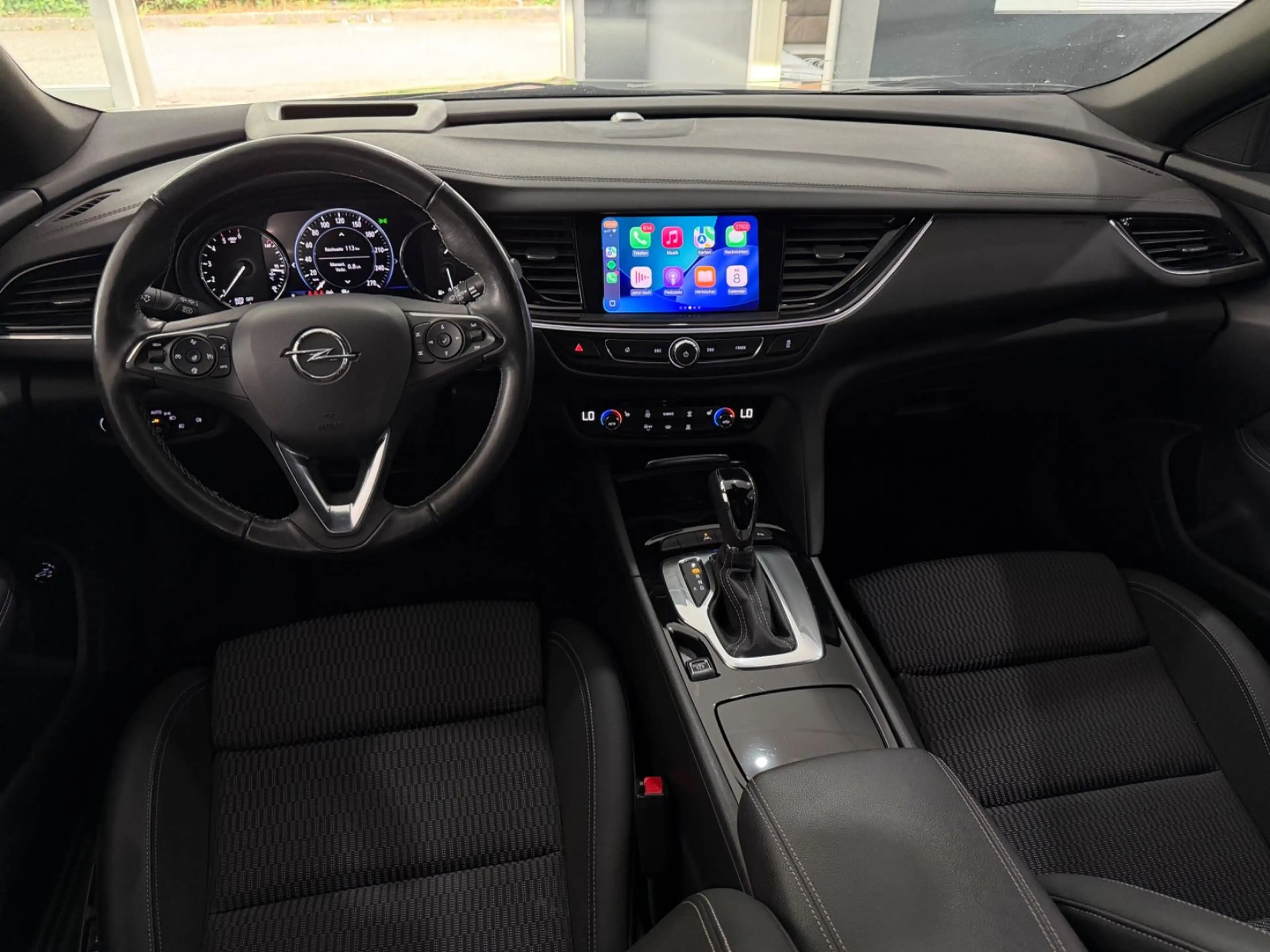 Opel Insignia B Sports Tourer Elegance*AHK*KAMERA*LED — photo 10