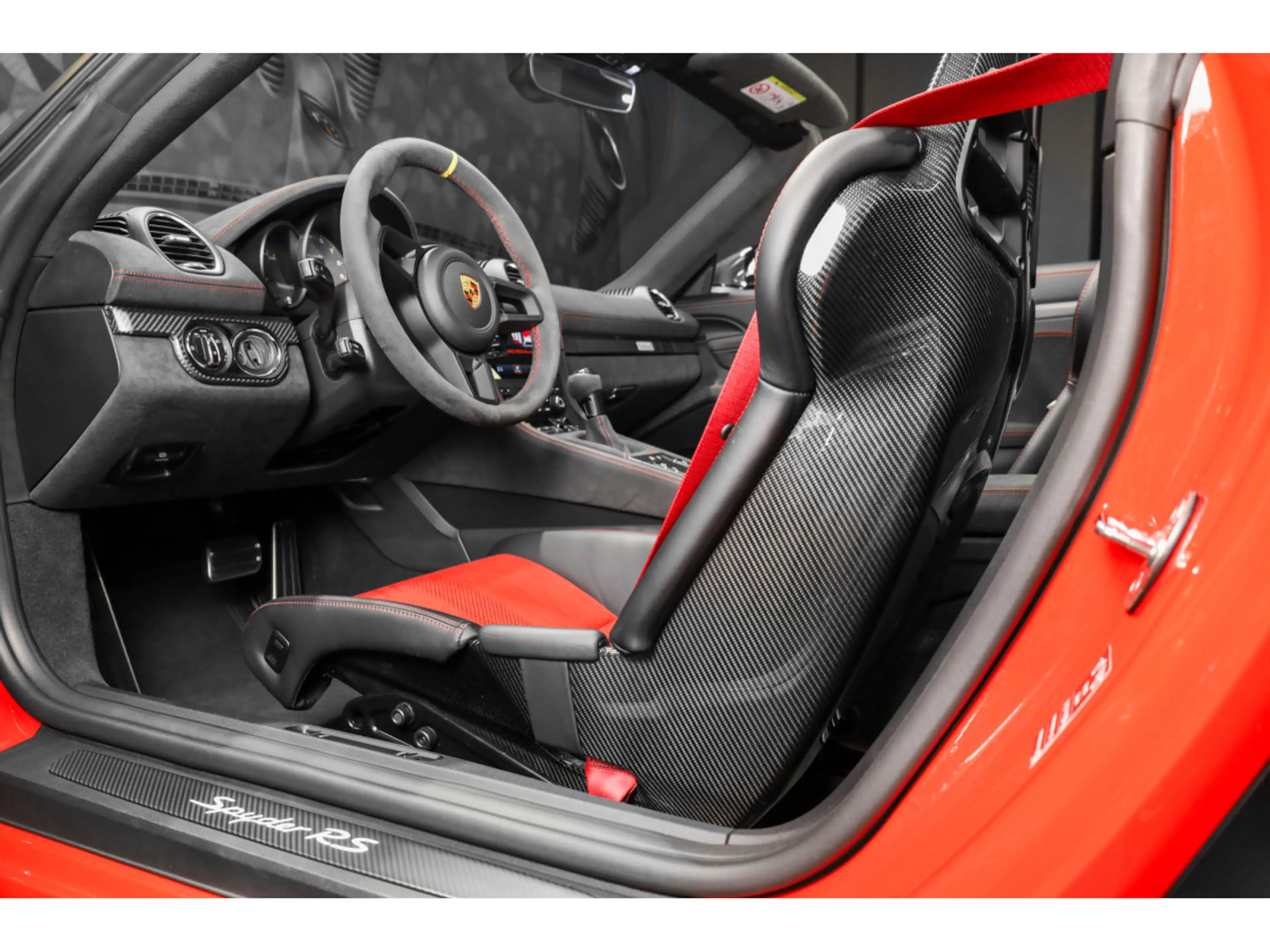 Porsche 718 Spyder RS PDK - PACK WEISSACH - JANTES MAGNESIUM — photo 11