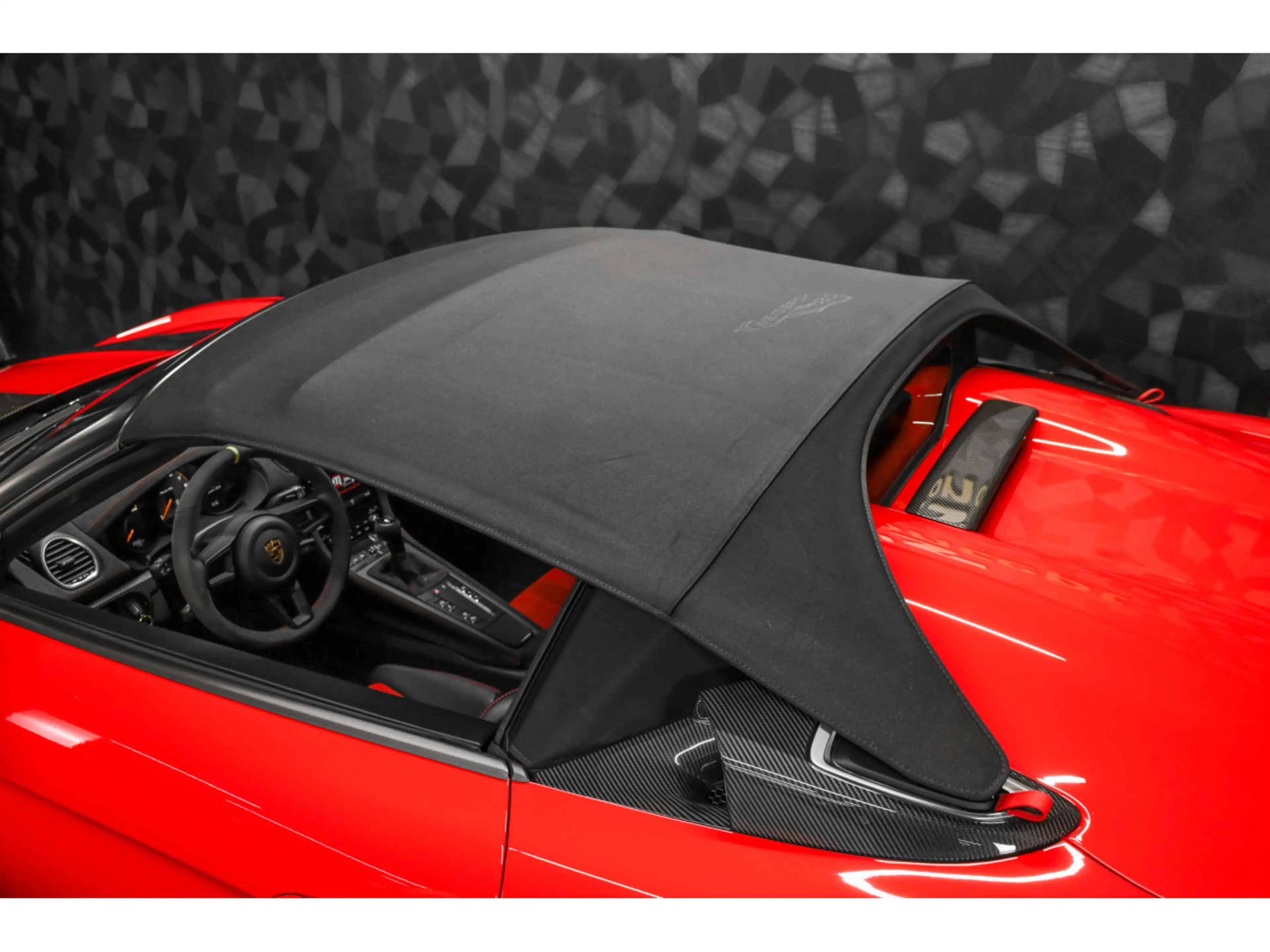 Porsche 718 Spyder RS PDK - PACK WEISSACH - JANTES MAGNESIUM — photo 12