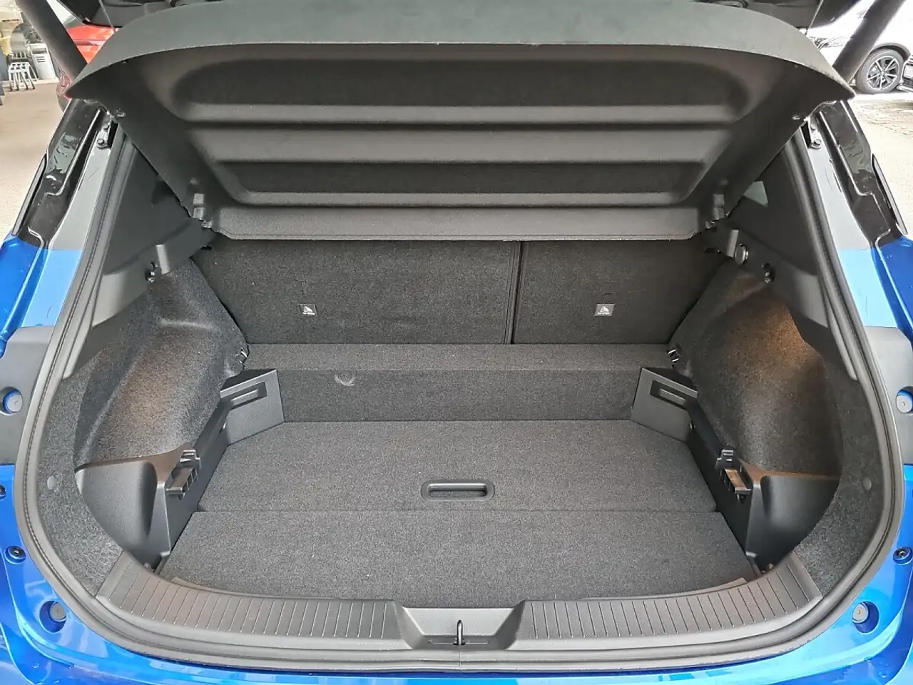 Nissan Qashqai 1,3 MHEV 4x4 Tekna Autom *ab -*, миниатюра 15