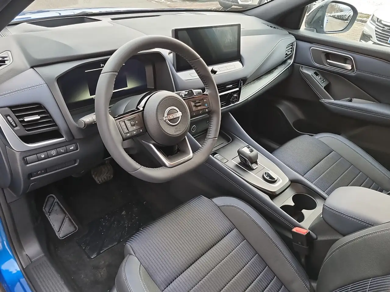 Nissan Qashqai 1,3 MHEV 4x4 Tekna Autom *ab -*, миниатюра 9