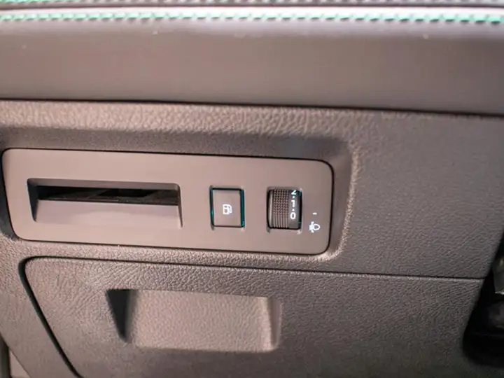 BYD Seal U 2025, foto 20