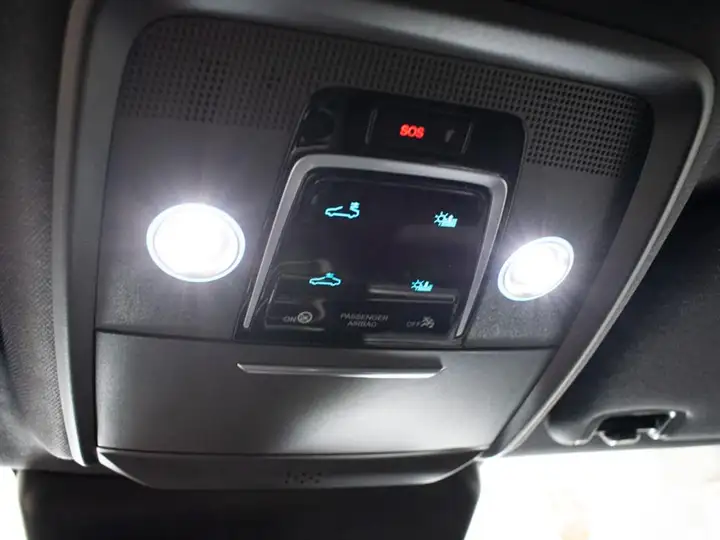 BYD Seal U 2025, foto 18