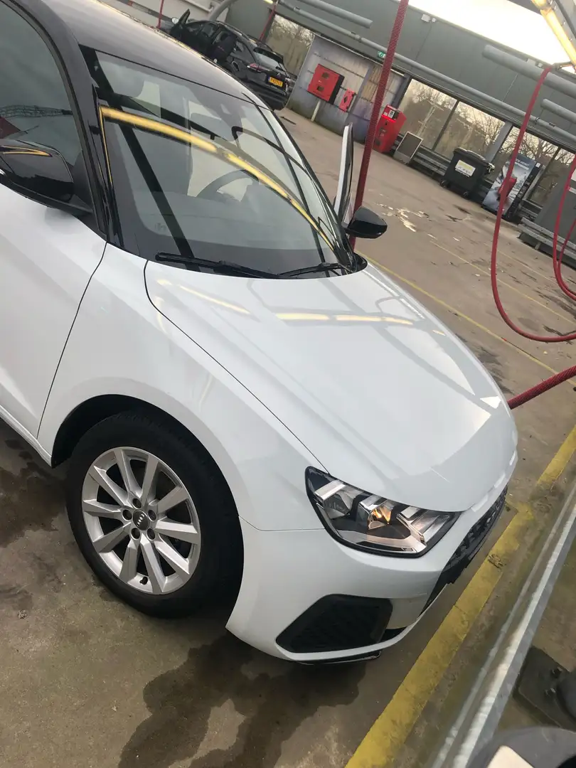 Audi A6 allroad audi a1 bijela - 1