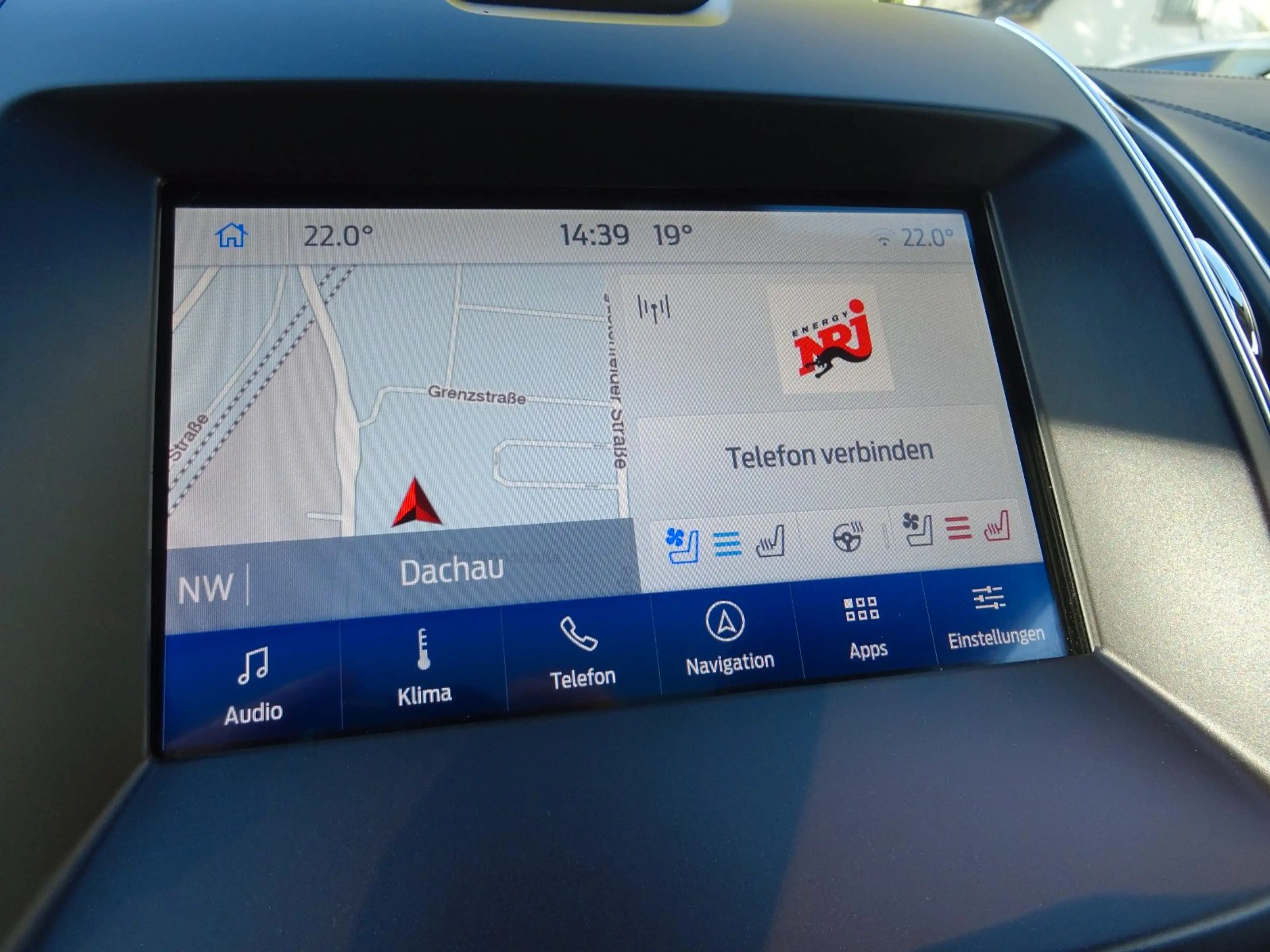 Ford Galaxy 2,0 Titanium Navi LED Pano Kamera 7 Sitz — photo 15