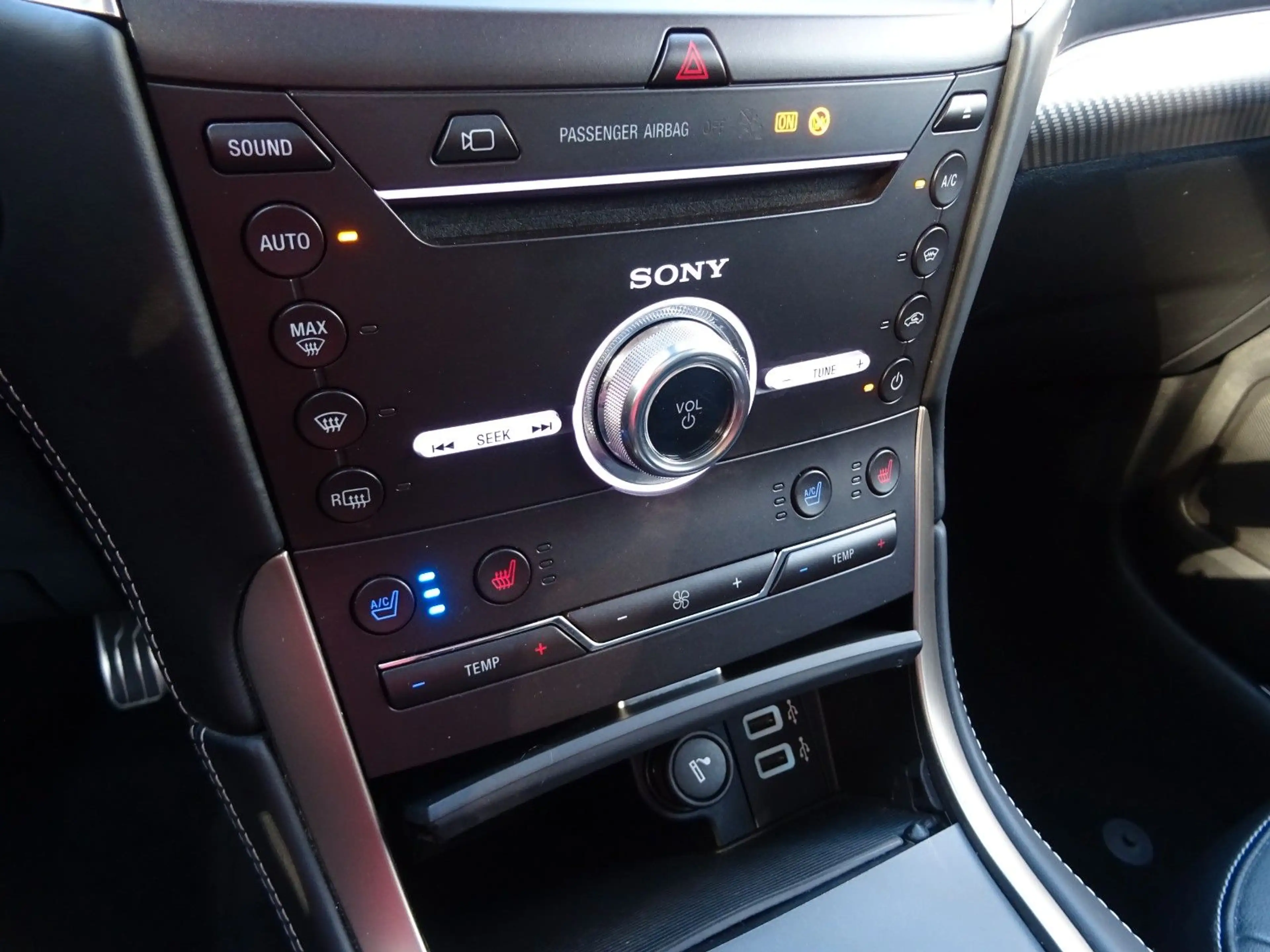 Ford Galaxy 2,0 Titanium Navi LED Pano Kamera 7 Sitz — photo 10