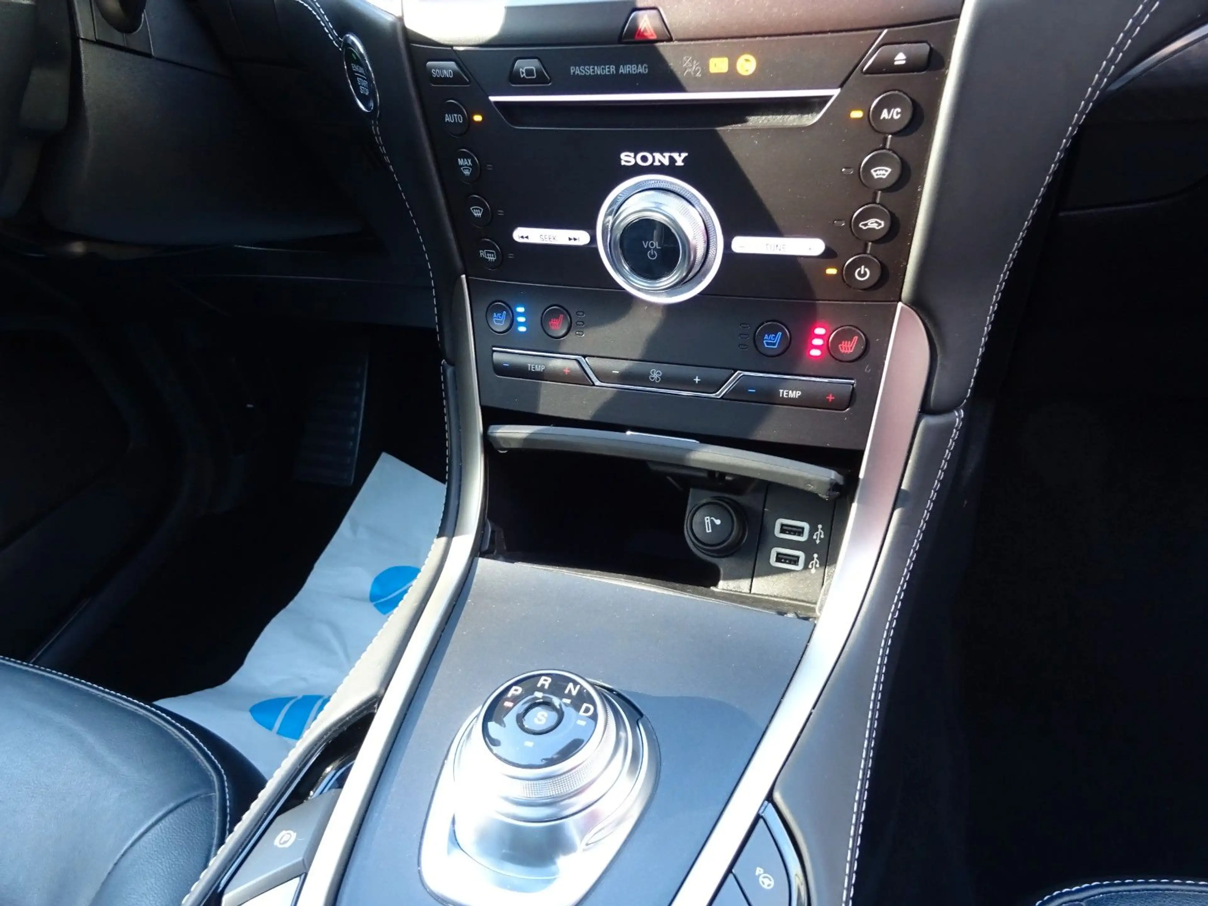Ford Galaxy 2,0 Titanium Navi LED Pano Kamera 7 Sitz — photo 9