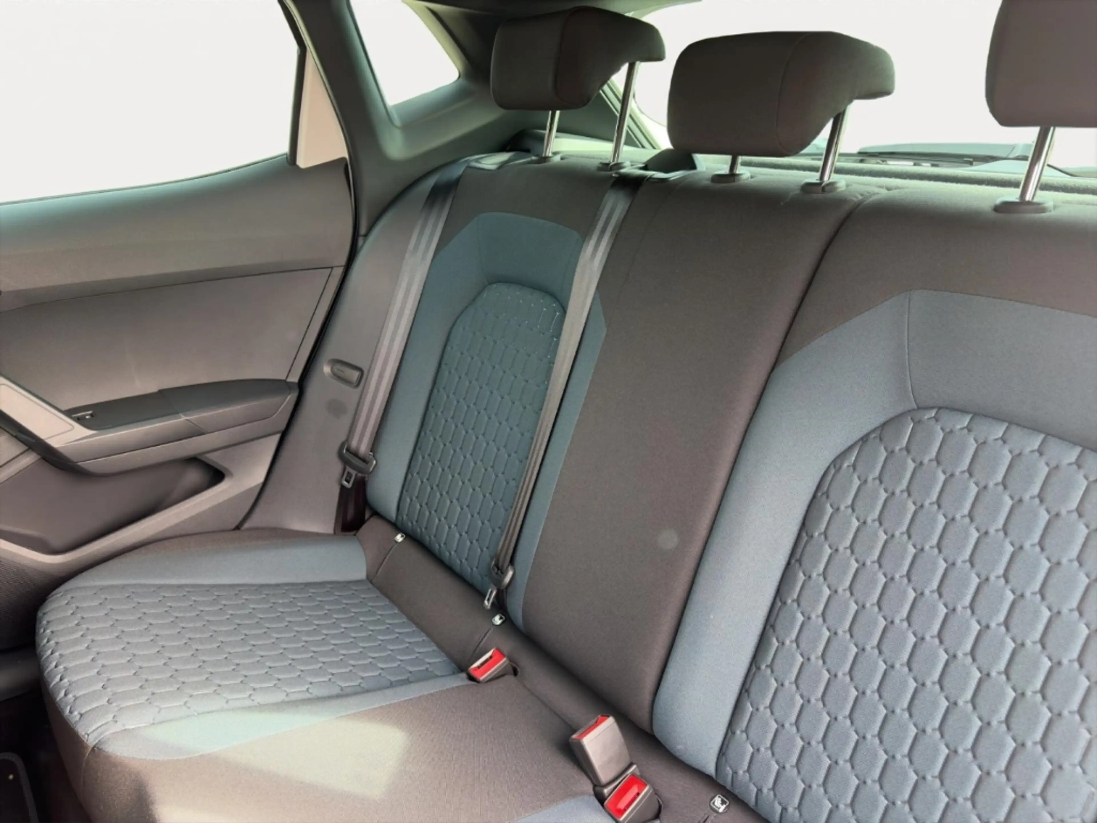 SEAT Ibiza 1.0 TSI 85 kW Style — photo 12