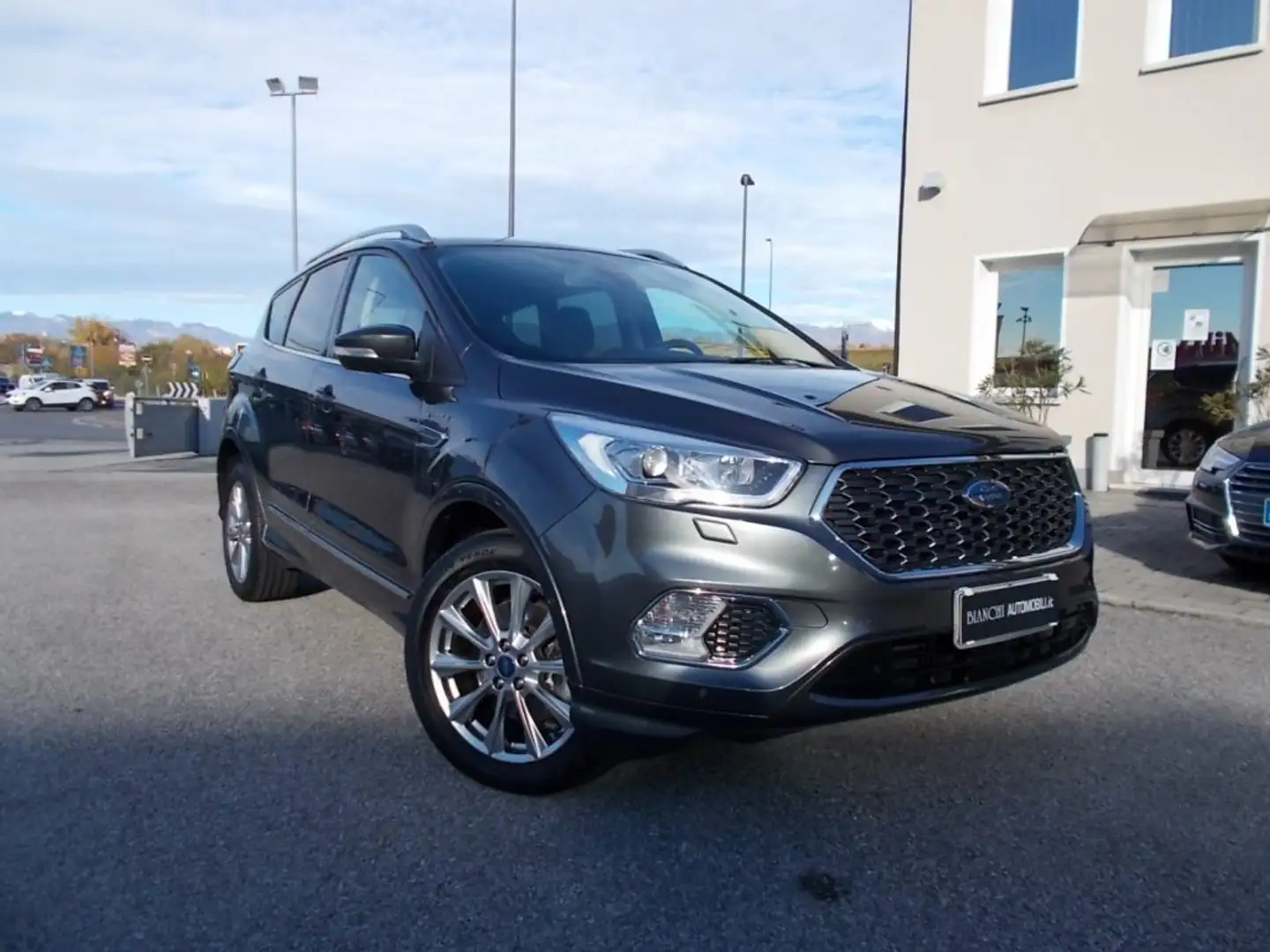 Ford Kuga 2.0 TDCI 180 CV S&S 4WD Powershift Vignale Grigio - 1