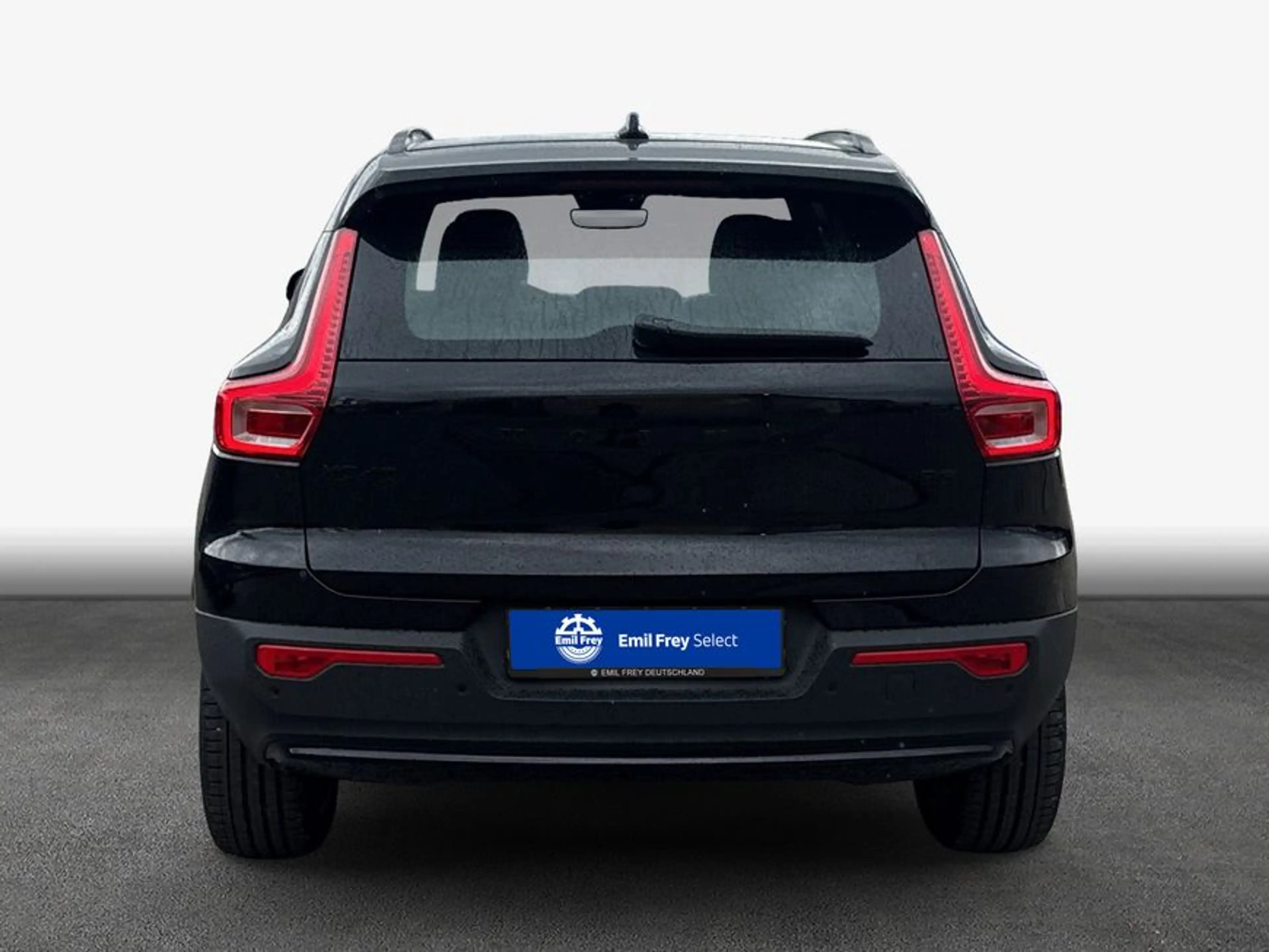 Volvo XC40 XC40 B3 B DKG Plus Black Edition — photo 5