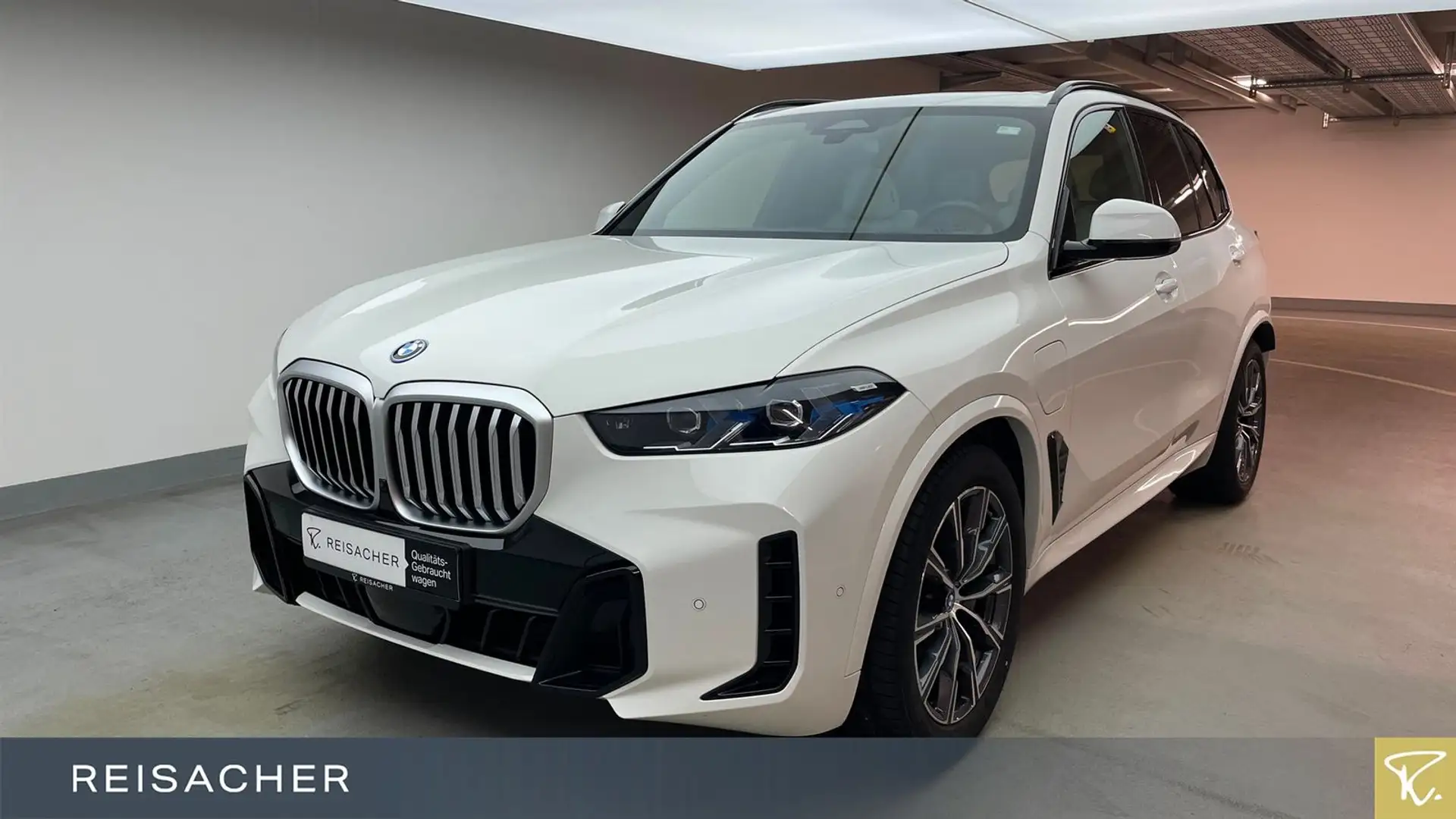 BMW X5 xDrive50e A M-Sport,Pano,AHK,Autom Blanc - 1