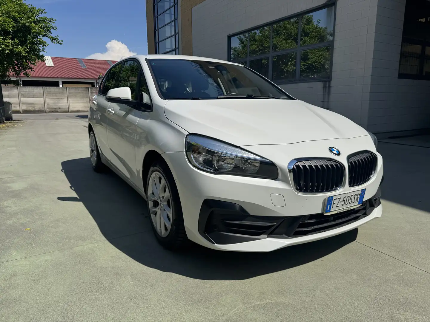 BMW 225 225xe Active Tourer iPerformance Luxury auto - 1