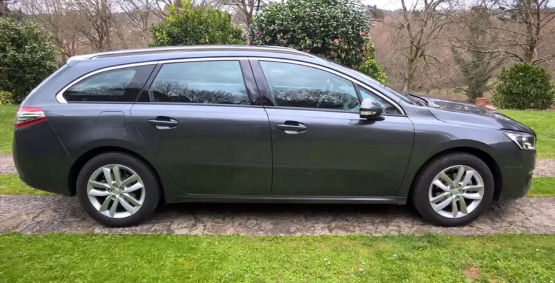 Peugeot 508 508 SW 1.6BlueHDI Active 120 Active Gris - 1