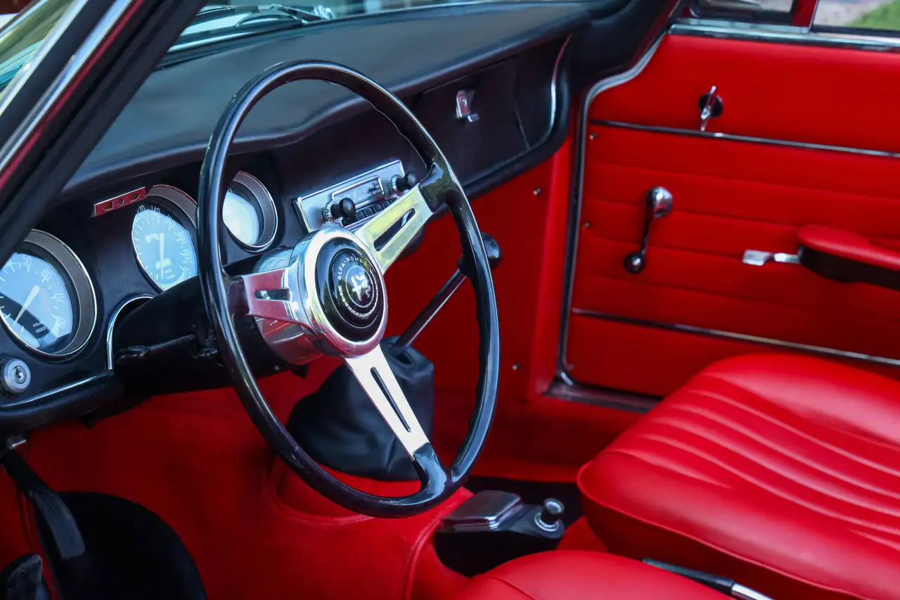 Alfa Romeo Giulia GTC "Comprehensively restored by Epifani in Berkel, foto 12
