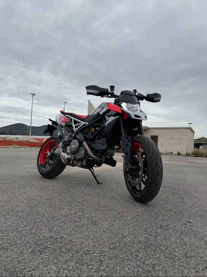 Ducati Hypermotard 950 RVE - 1
