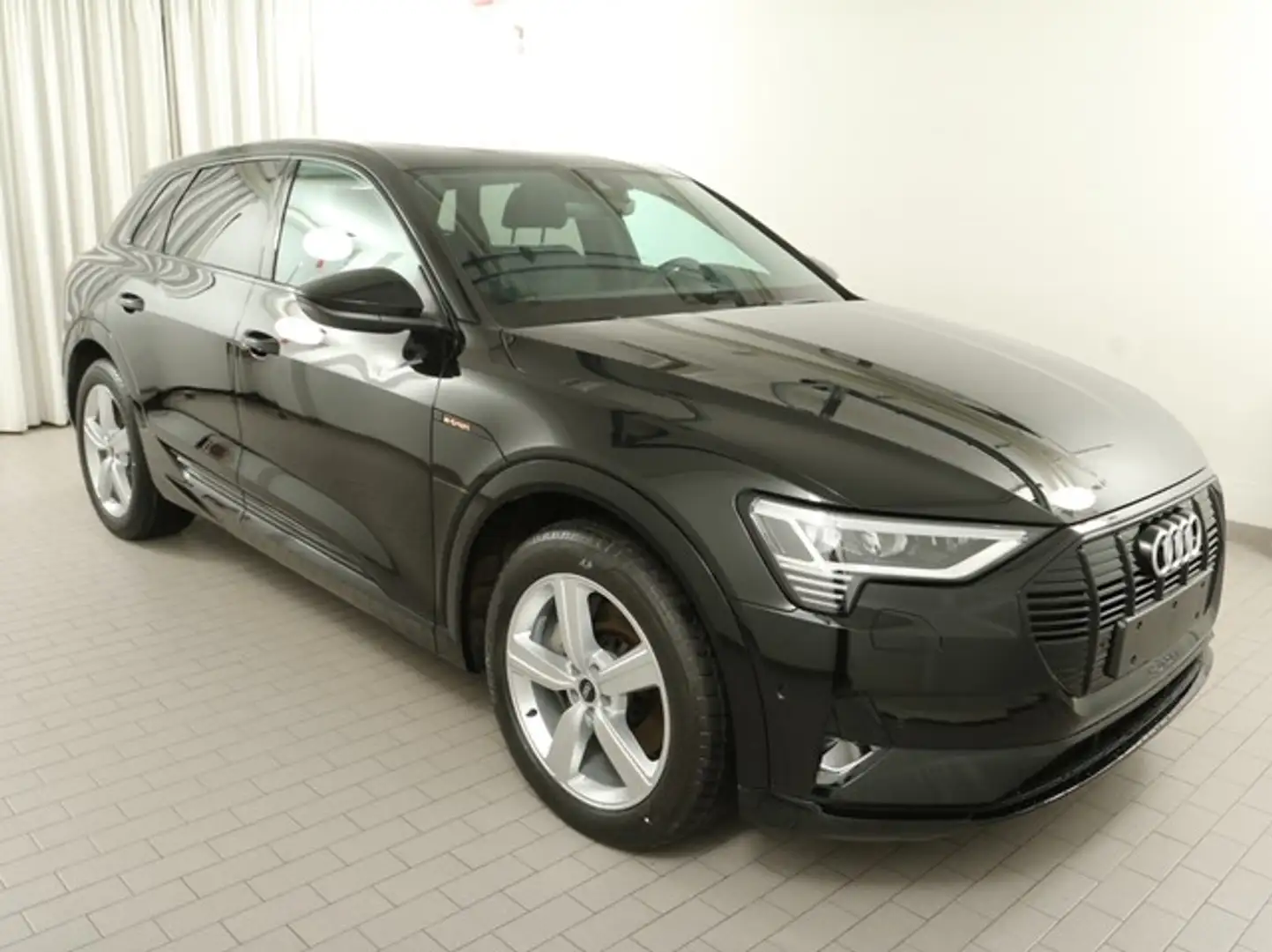 Audi e-tron 50 quattro advanced BLACKPAK CAM LM20 NAVI+ Schwarz - 2
