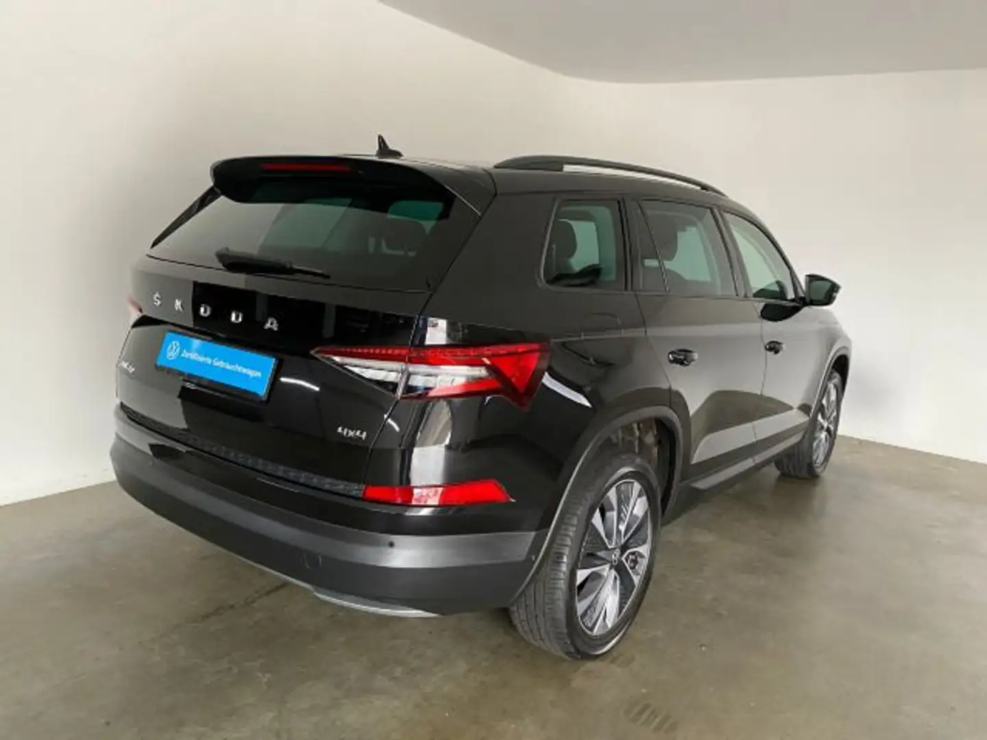 Skoda Kodiaq Tour 2.0 TDI DSG 4x4 PANO+AHK+STANDHZ Noir - 2