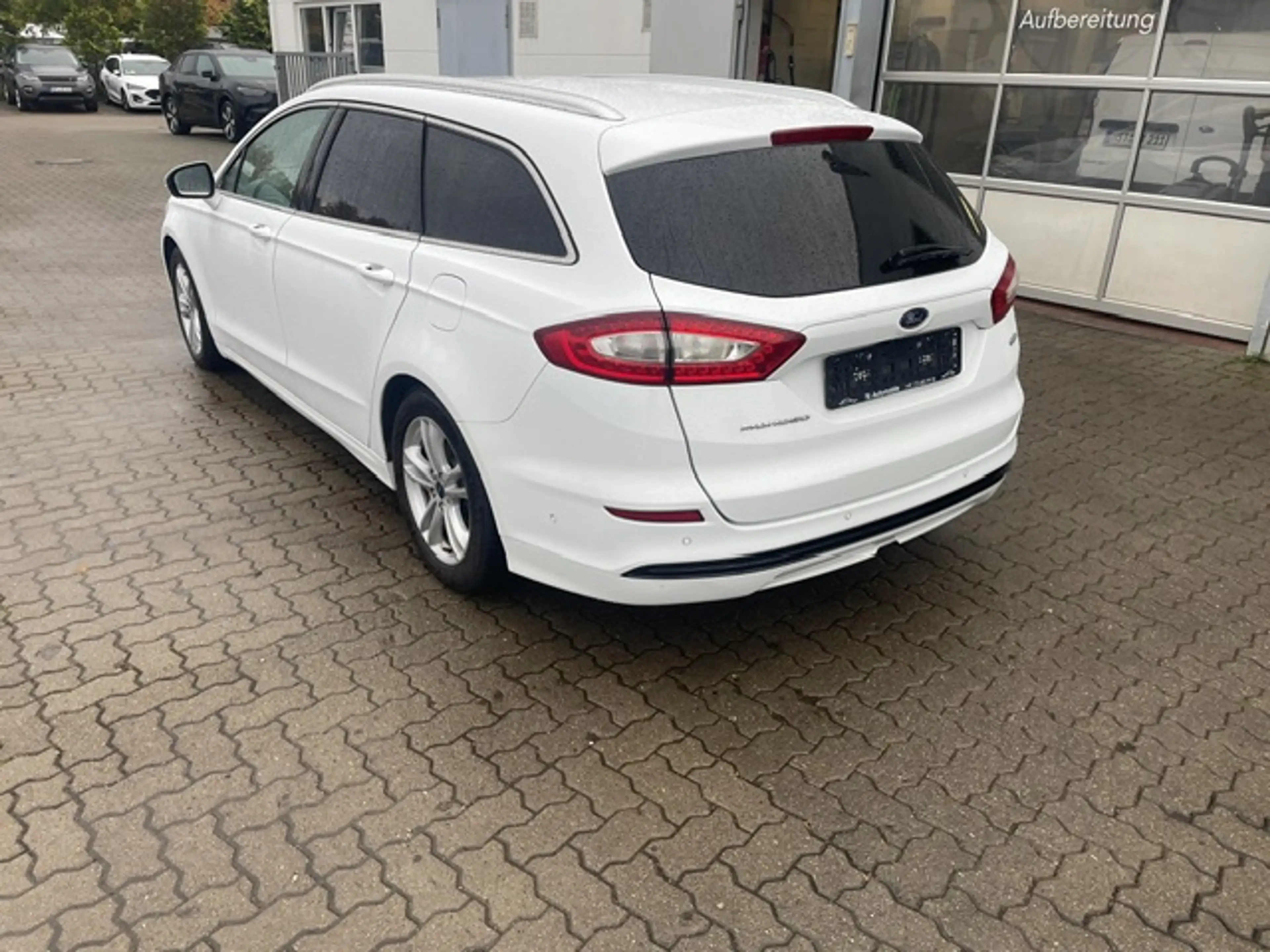 Ford Mondeo Titanium Winterpaket , LED — photo 3