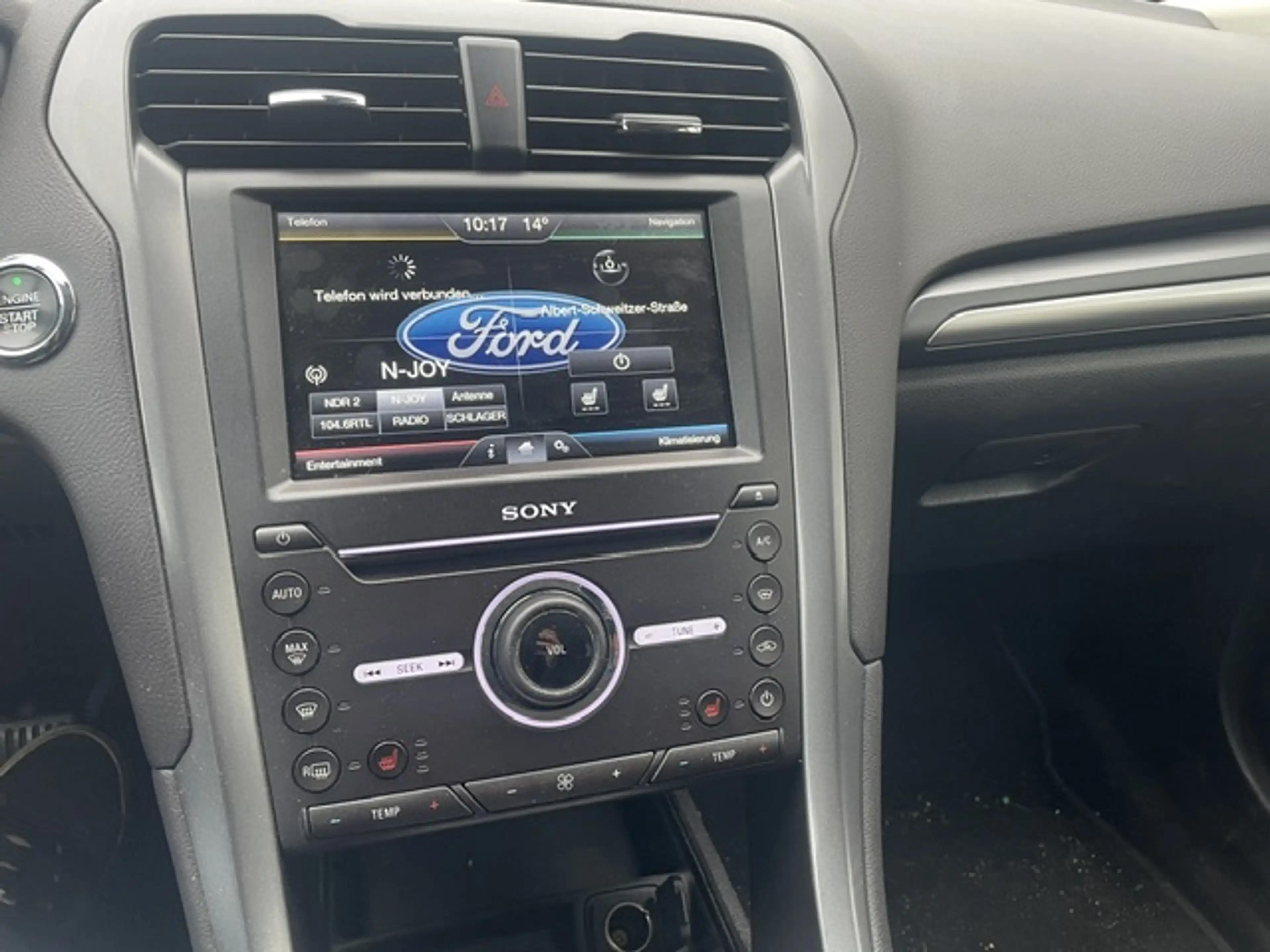 Ford Mondeo Titanium Winterpaket , LED — photo 10
