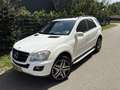 Mercedes-Benz ML 500 M-klasse / AUTOMAAT / NAVI / SCHUIFDAK / YOUNGTIME Wit - thumbnail 2