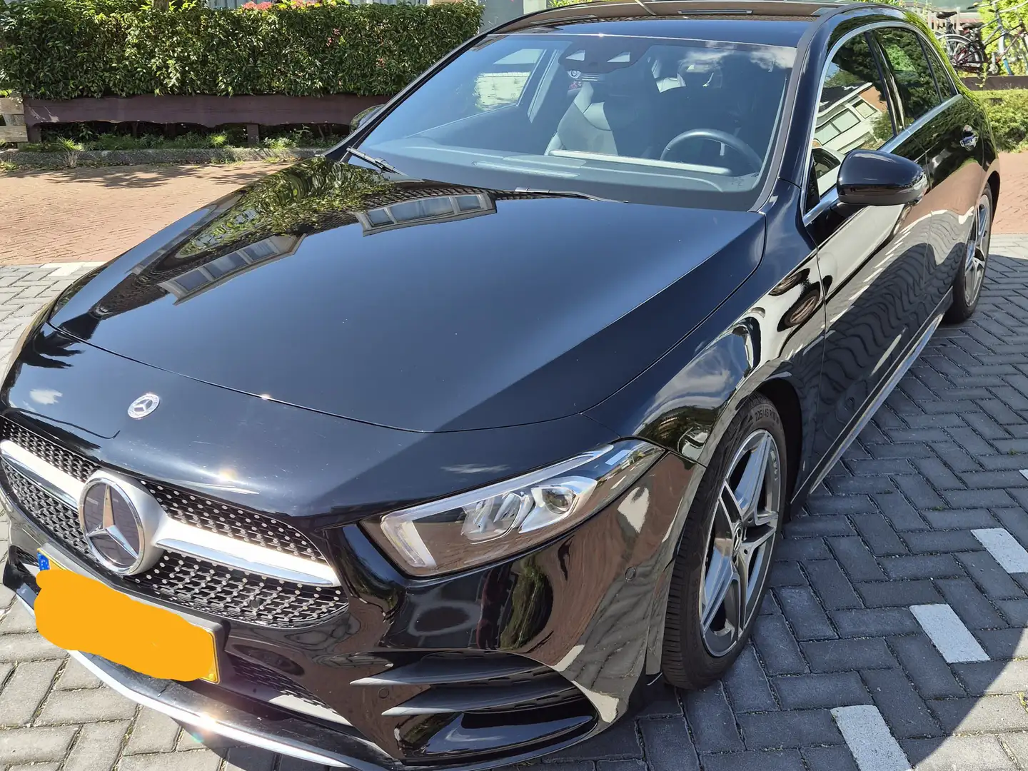 Mercedes-Benz A 180 A 180 Bns Solution AMG Zwart - 1