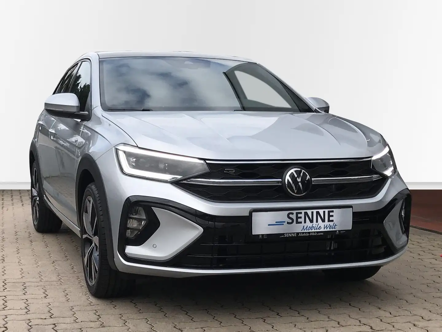 Volkswagen Taigo Taigo 1.5 TSI DSG R-Line,Matrix,Pano,Garantie  SHD Grijs - 2
