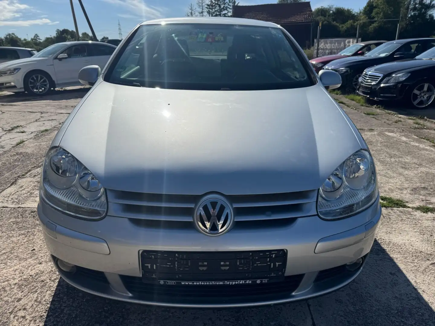 Volkswagen Golf V Lim. Goal*HU/AU 01/2027*PDC*SHZ* Argent - 2