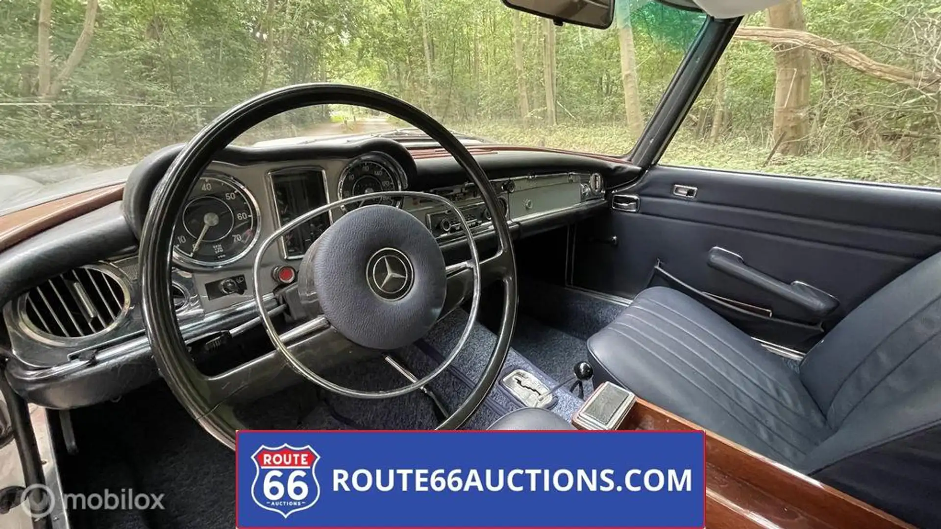 Mercedes-Benz SL 280 Чёрный - 2