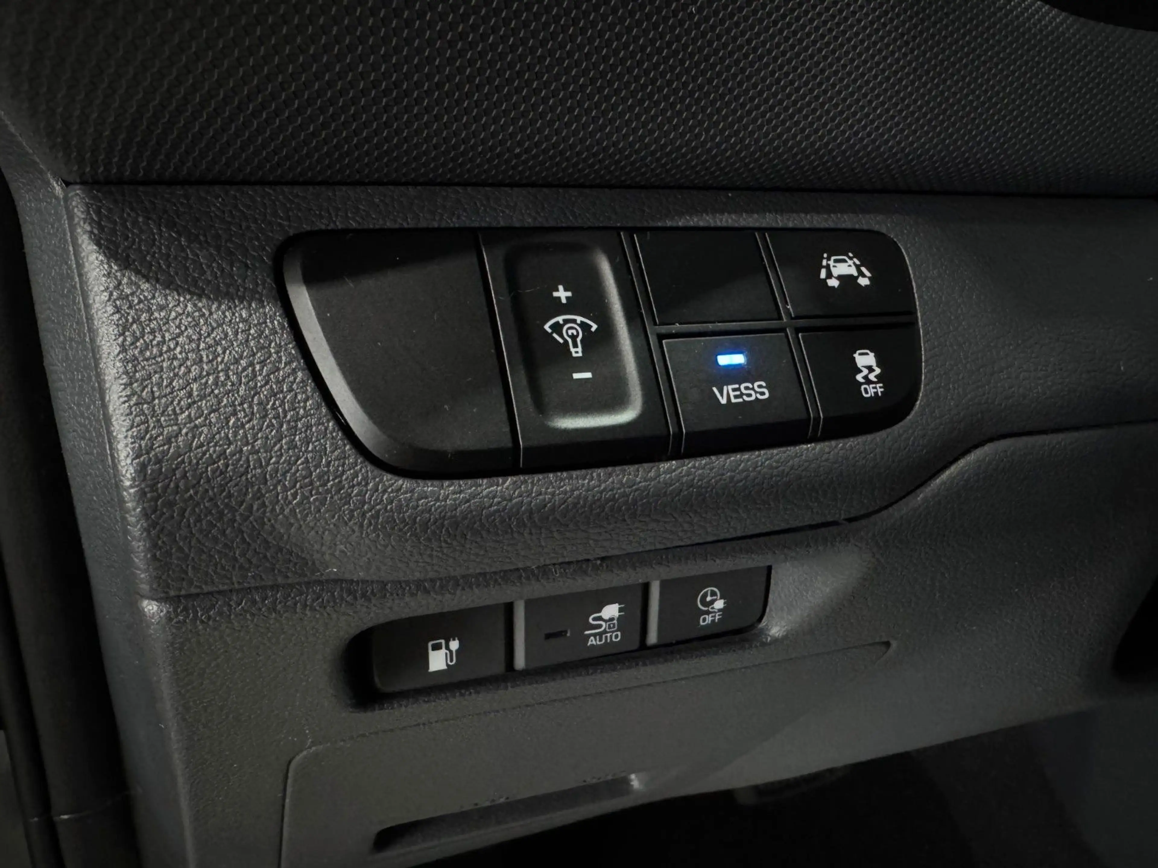 Hyundai IONIQ /Style/Elektro/SHZ/NAVI/ELEKTRO/LENKRADHEIZ — photo 14