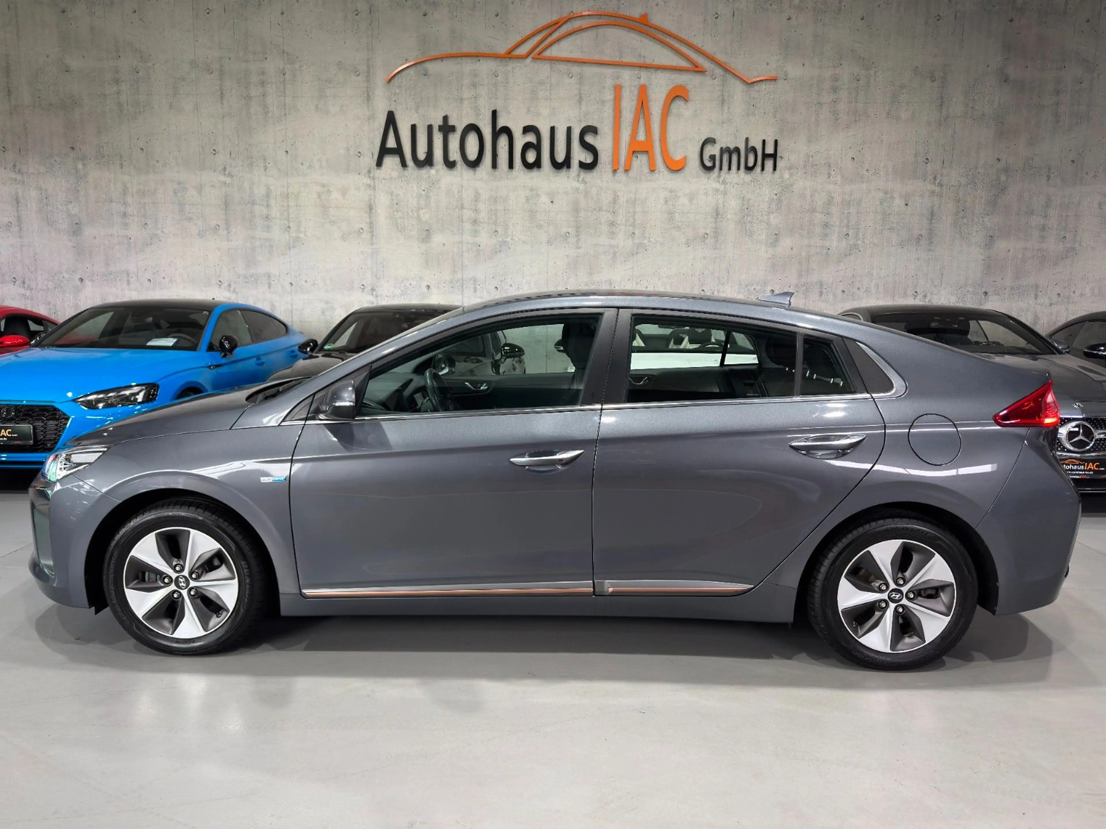 Hyundai IONIQ /Style/Elektro/SHZ/NAVI/ELEKTRO/LENKRADHEIZ — photo 7