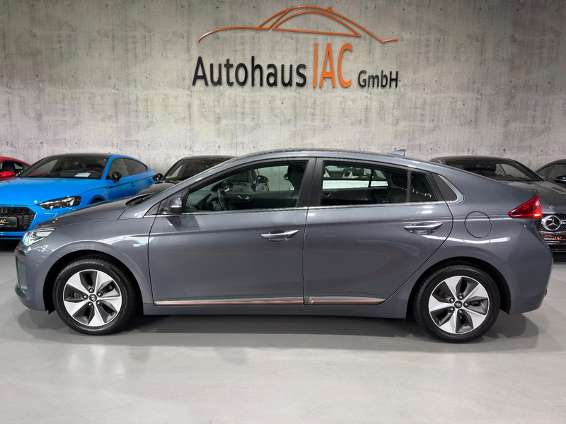 Hyundai IONIQ /Style/Elektro/SHZ/NAVI/ELEKTRO/LENKRADHEIZ — photo 7