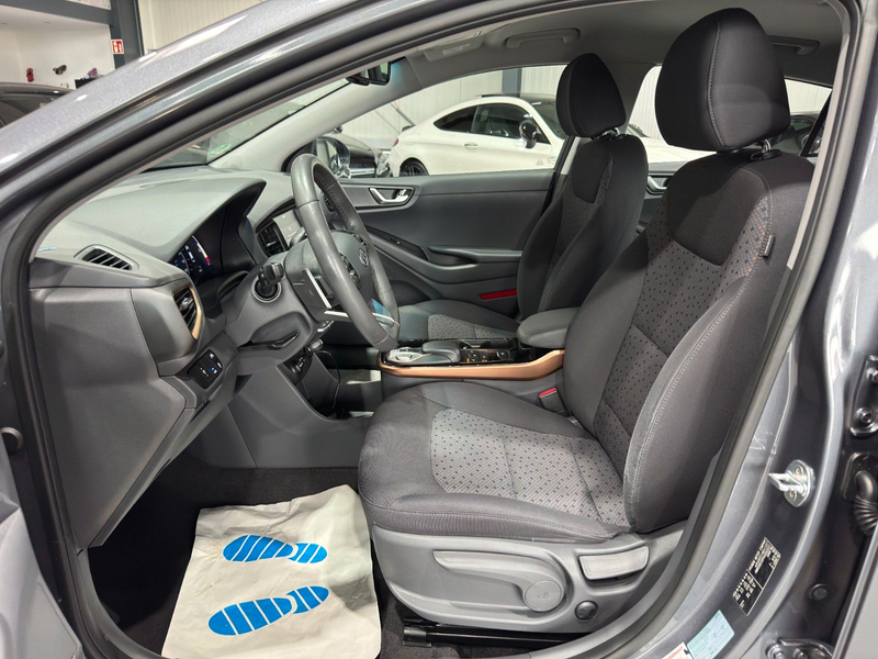 Hyundai IONIQ /Style/Elektro/SHZ/NAVI/ELEKTRO/LENKRADHEIZ — photo 9