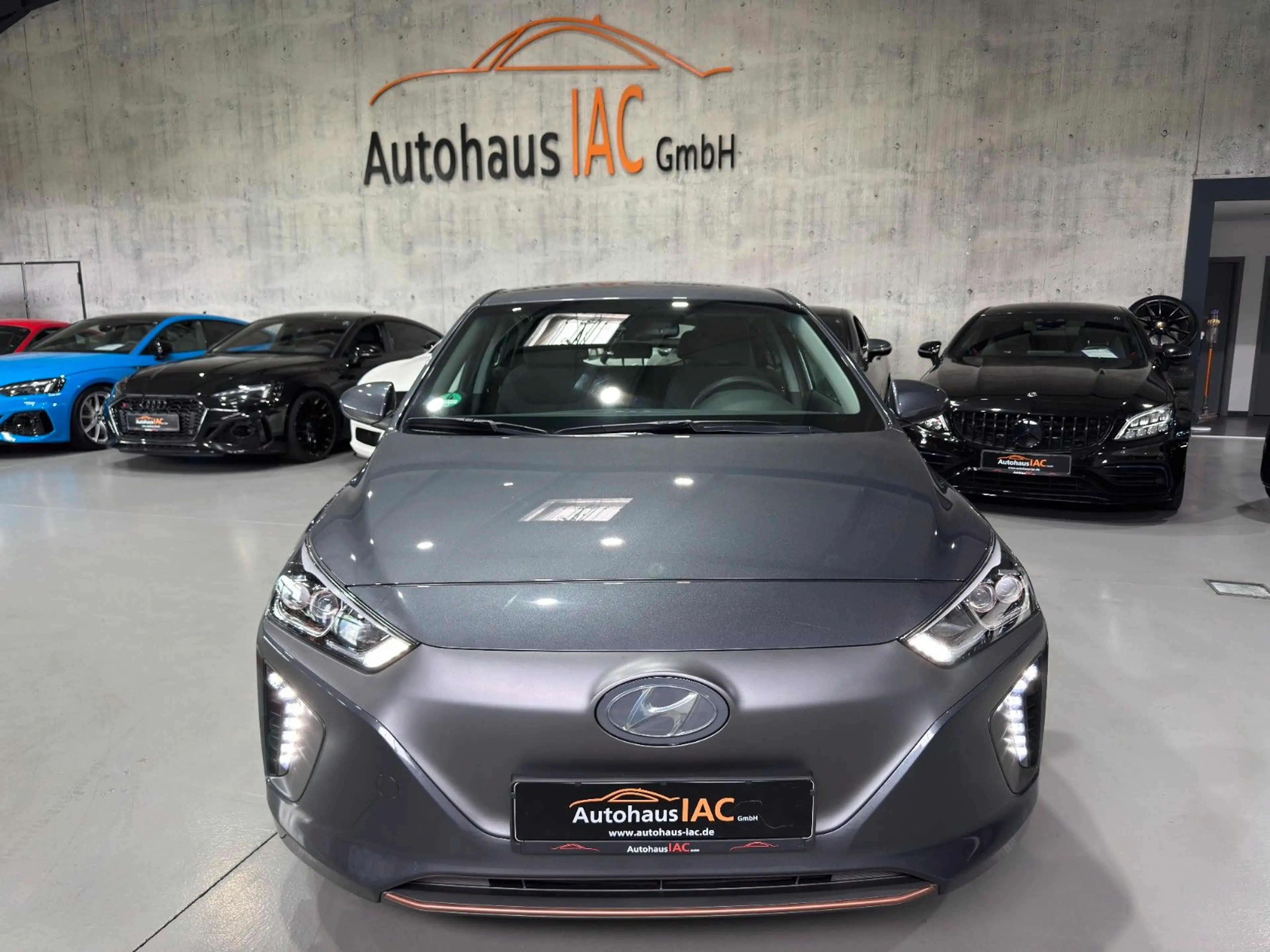 Hyundai IONIQ /Style/Elektro/SHZ/NAVI/ELEKTRO/LENKRADHEIZ — photo 3